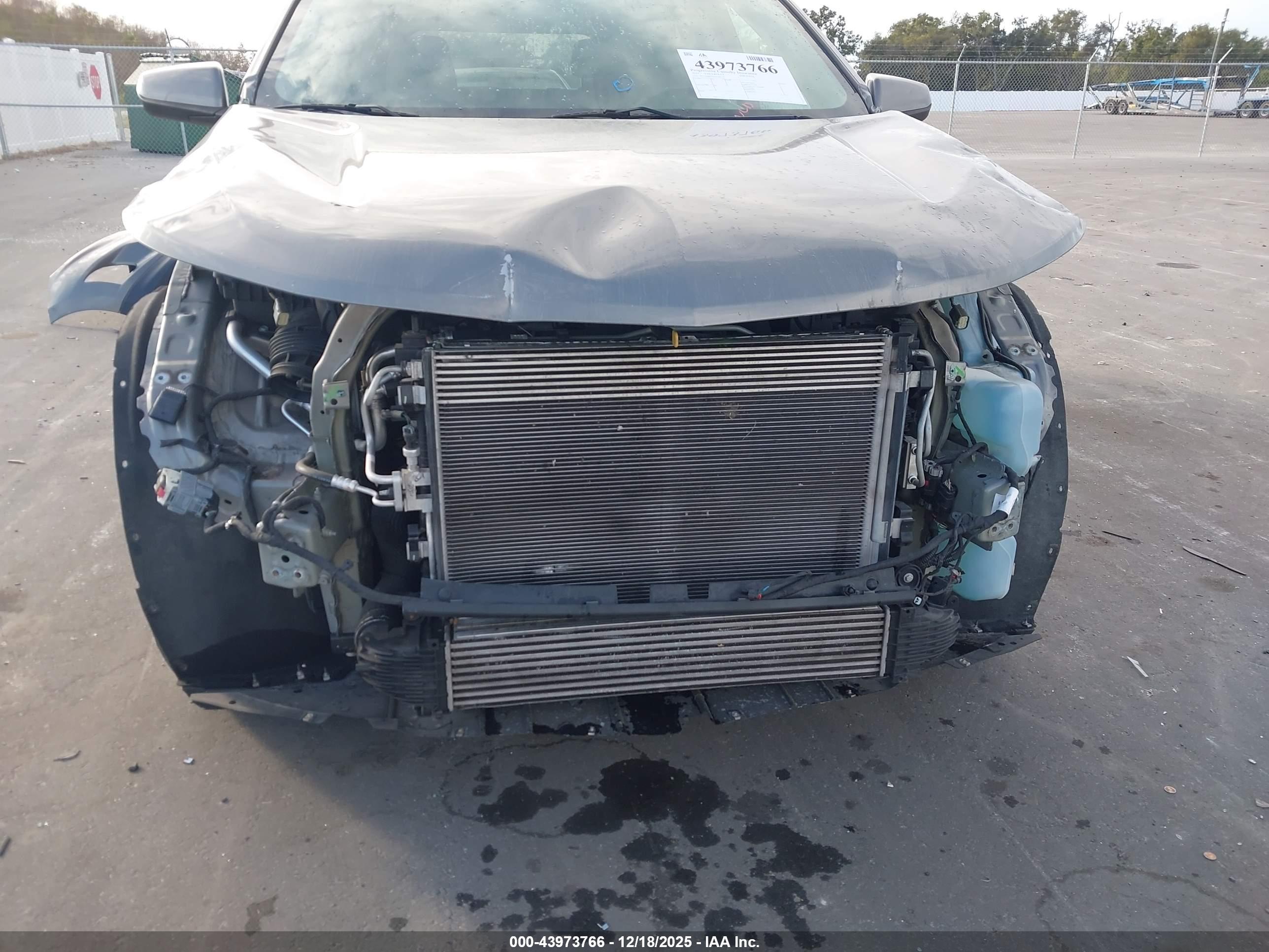 CHEVROLET EQUINOX image 6