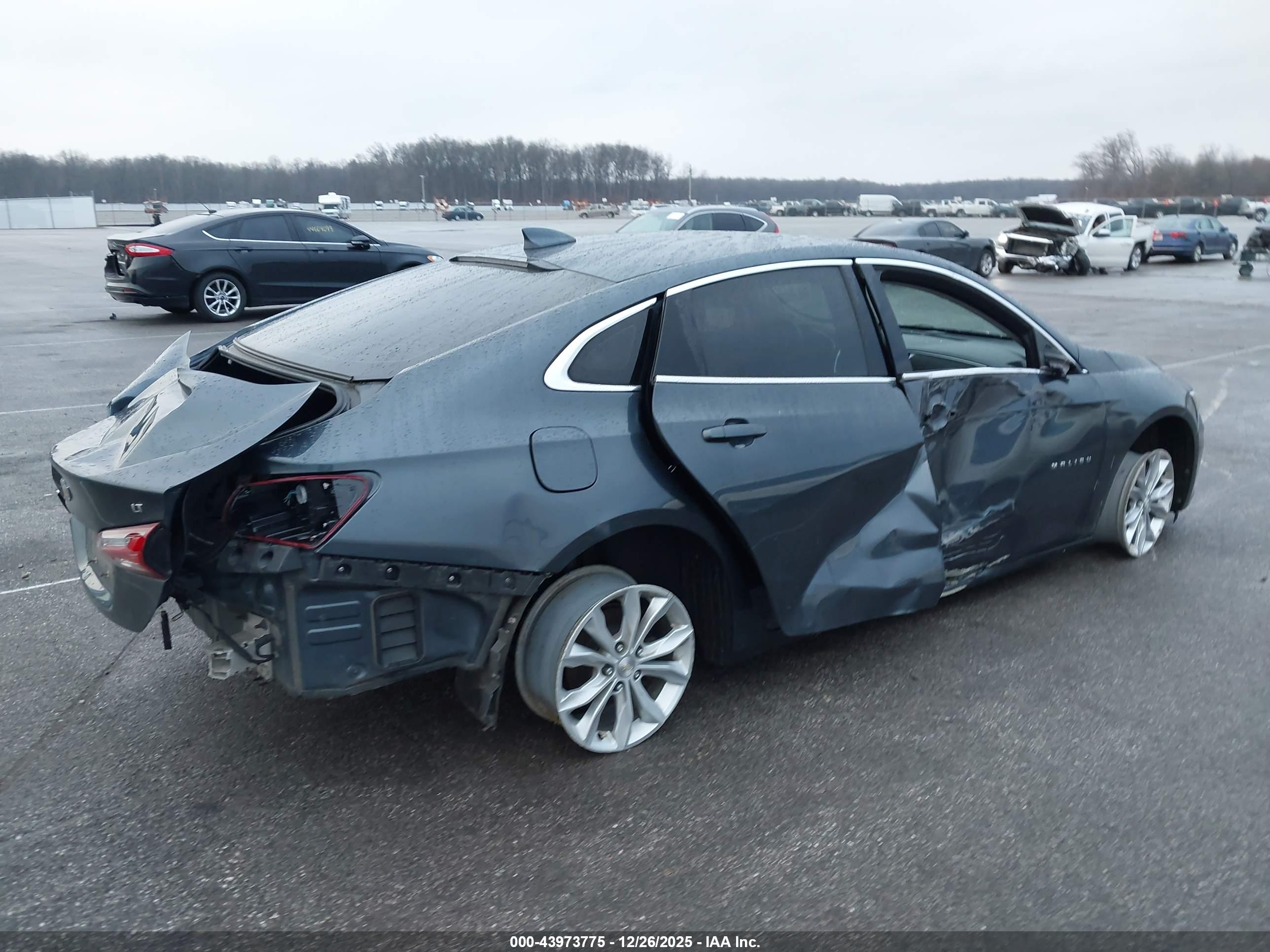 CHEVROLET MALIBU image 4