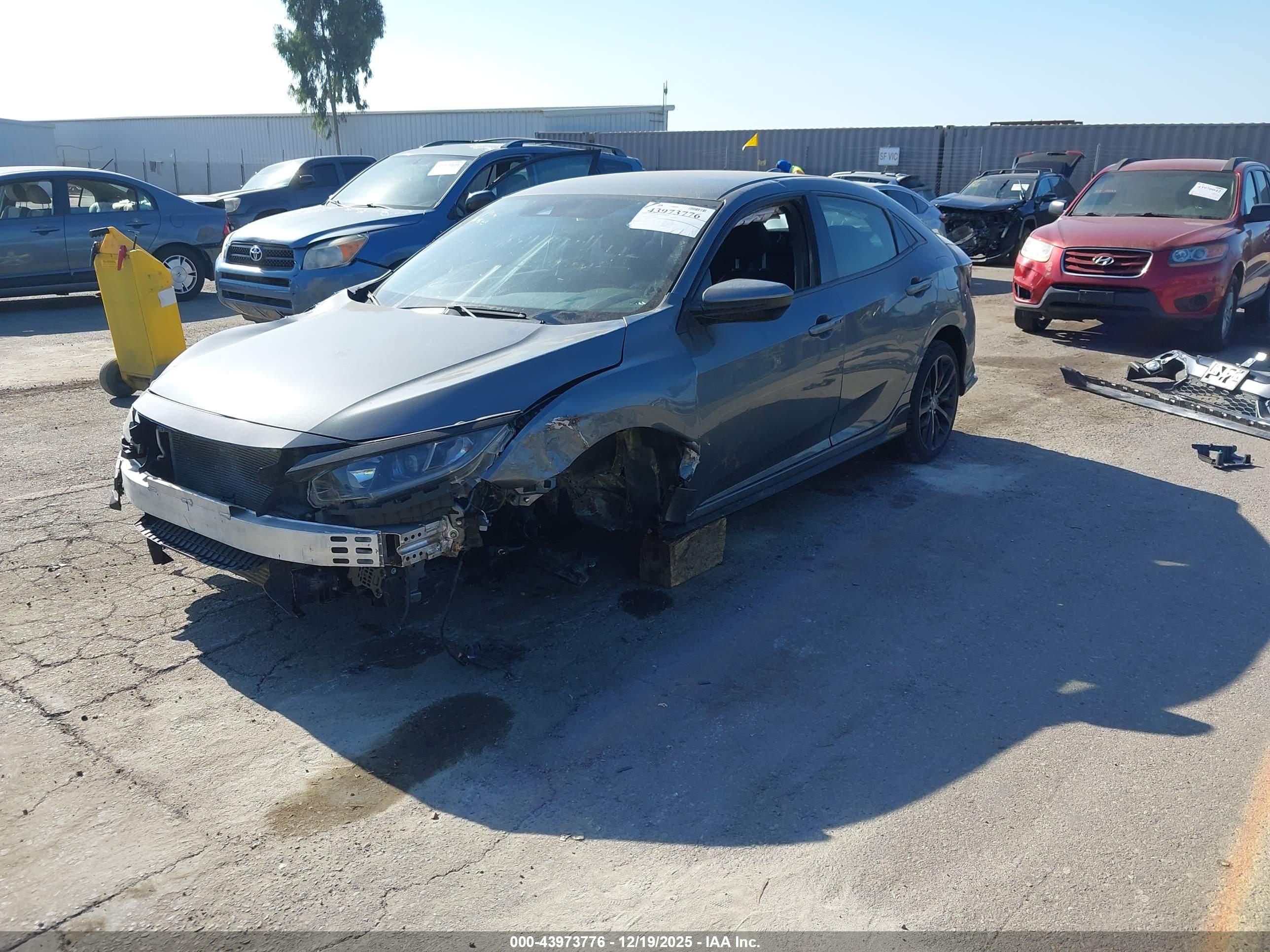 HONDA CIVIC image 2