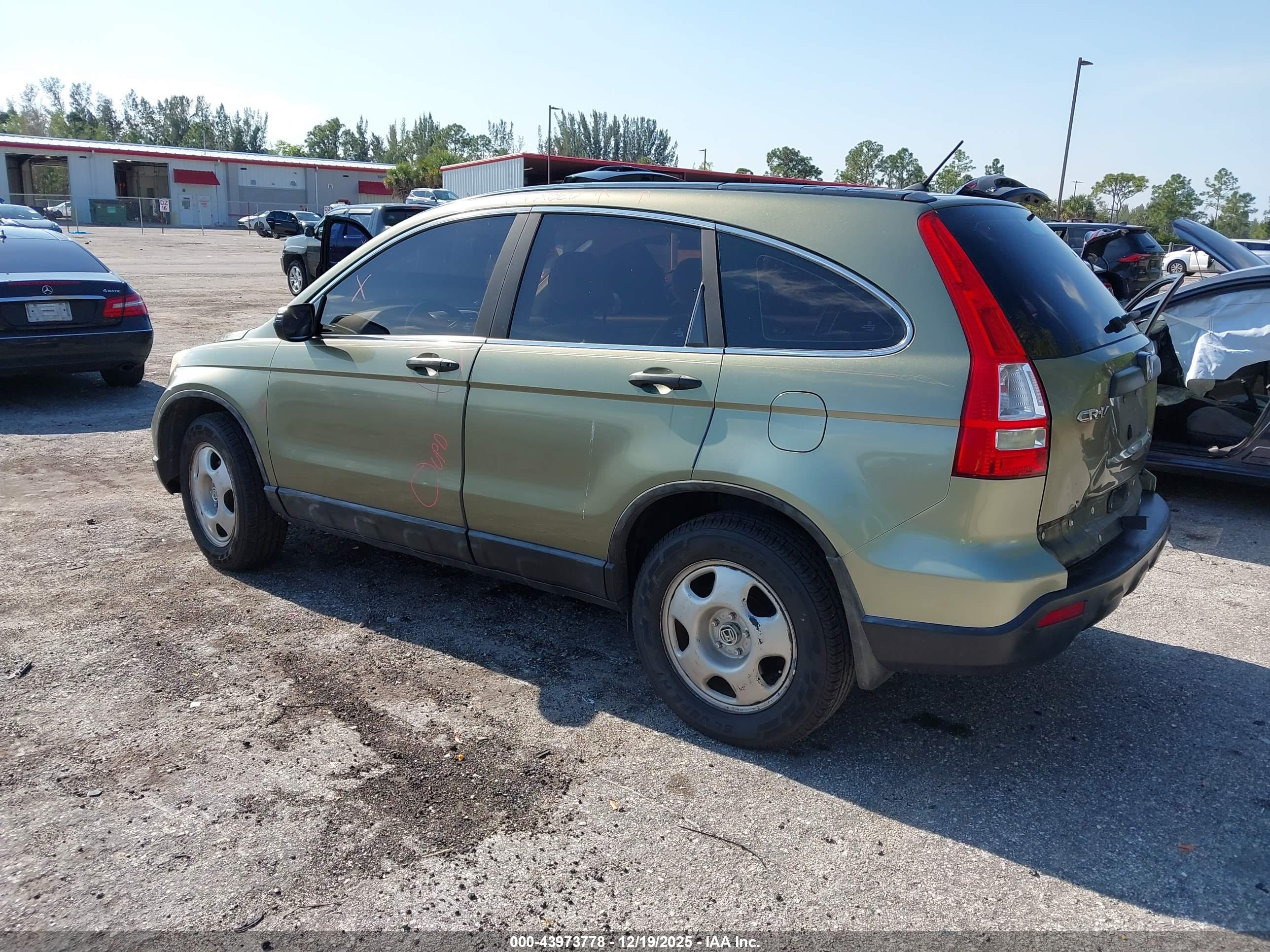 HONDA CR-V image 3