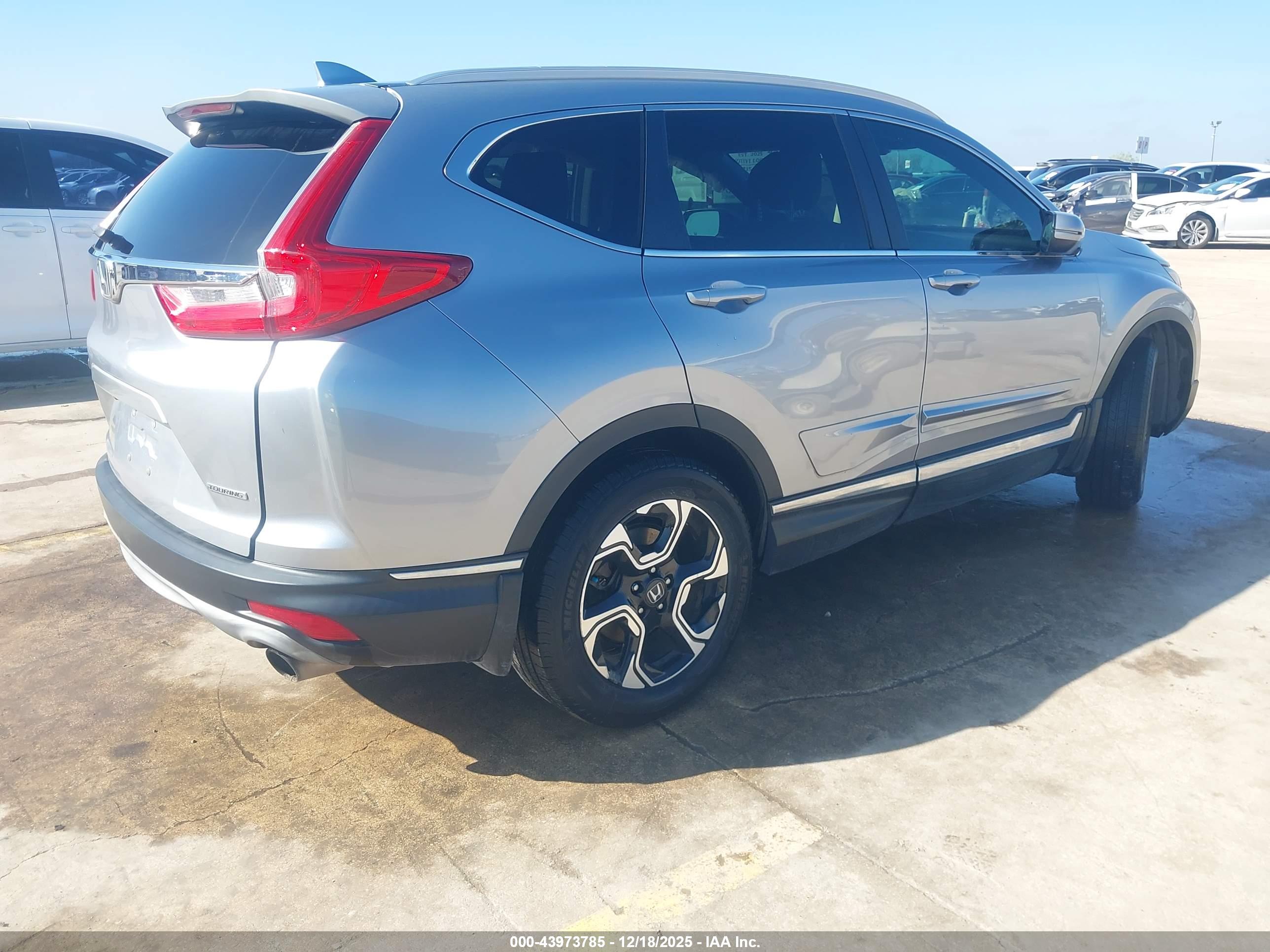 HONDA CR-V image 4