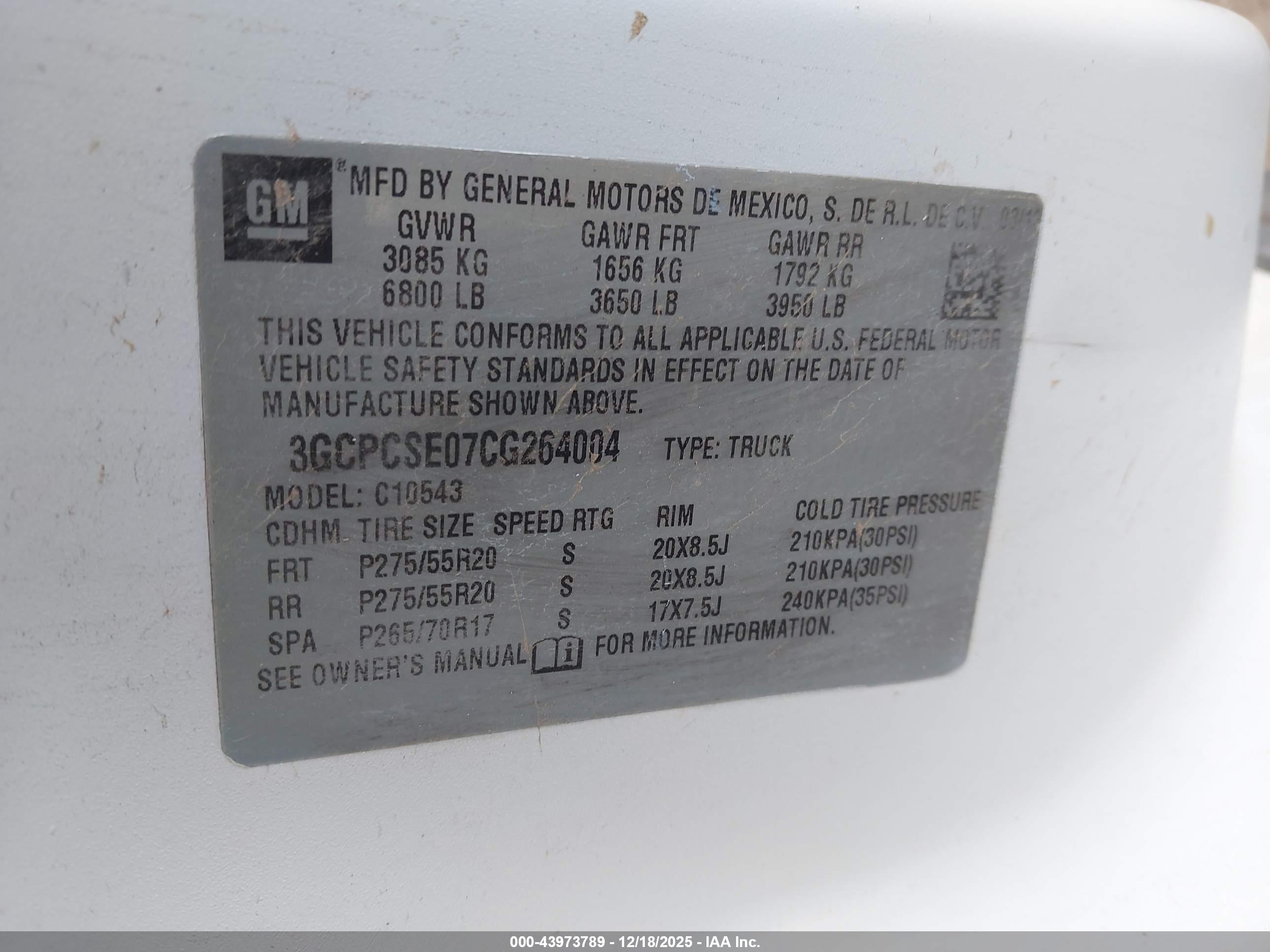 CHEVROLET SILVERADO image 9