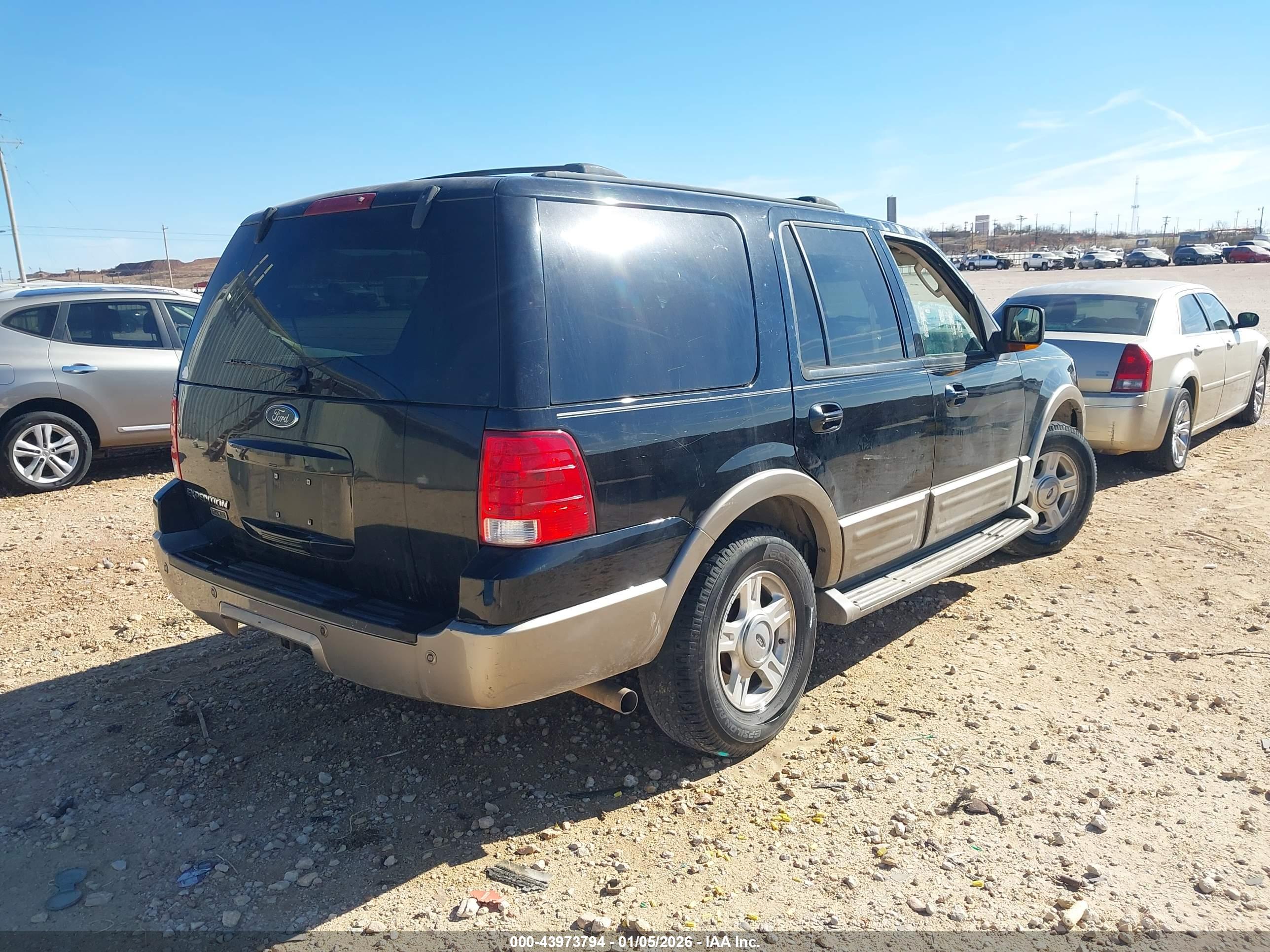 FORD EXPEDITION image 4