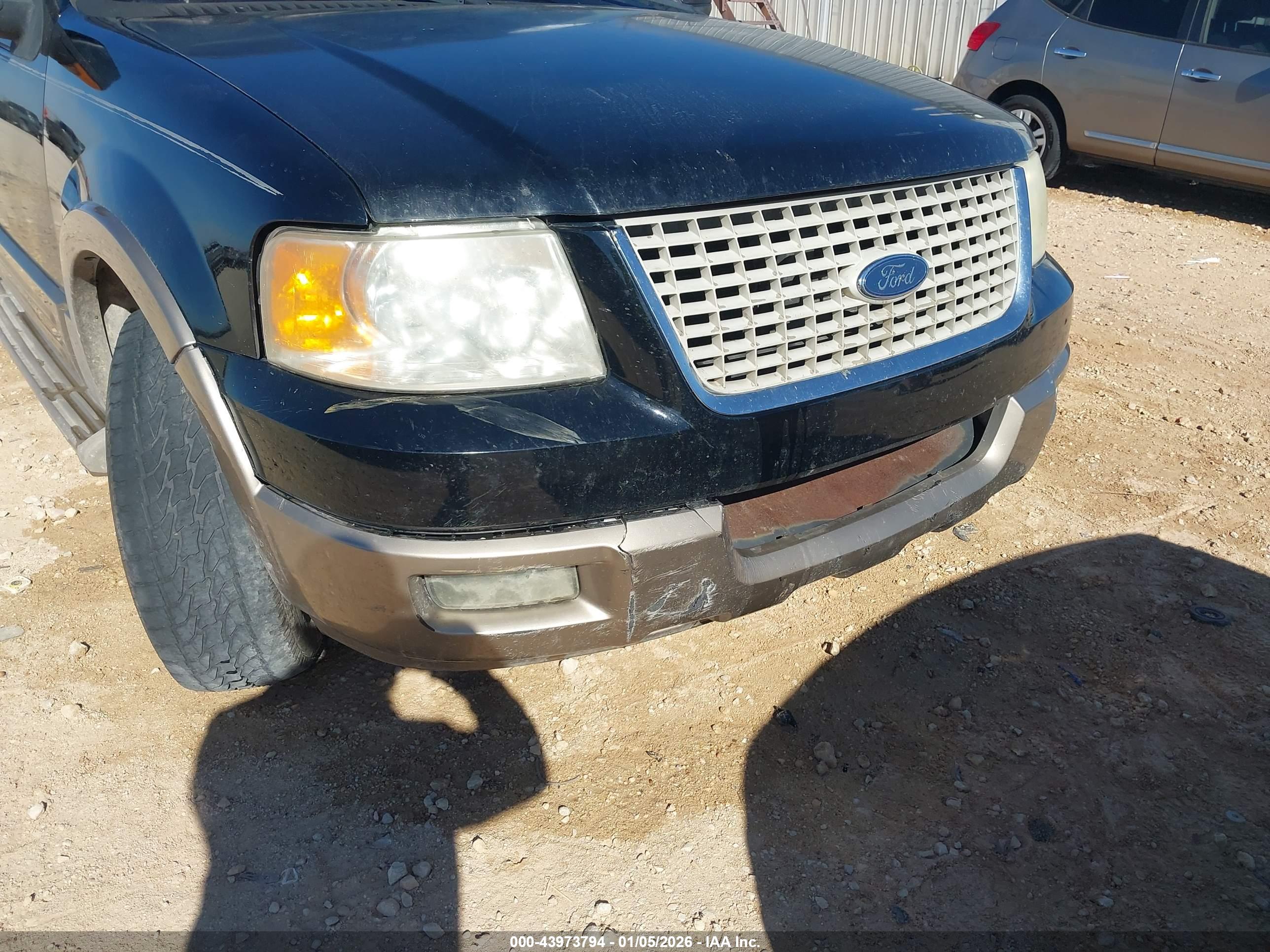 FORD EXPEDITION image 6