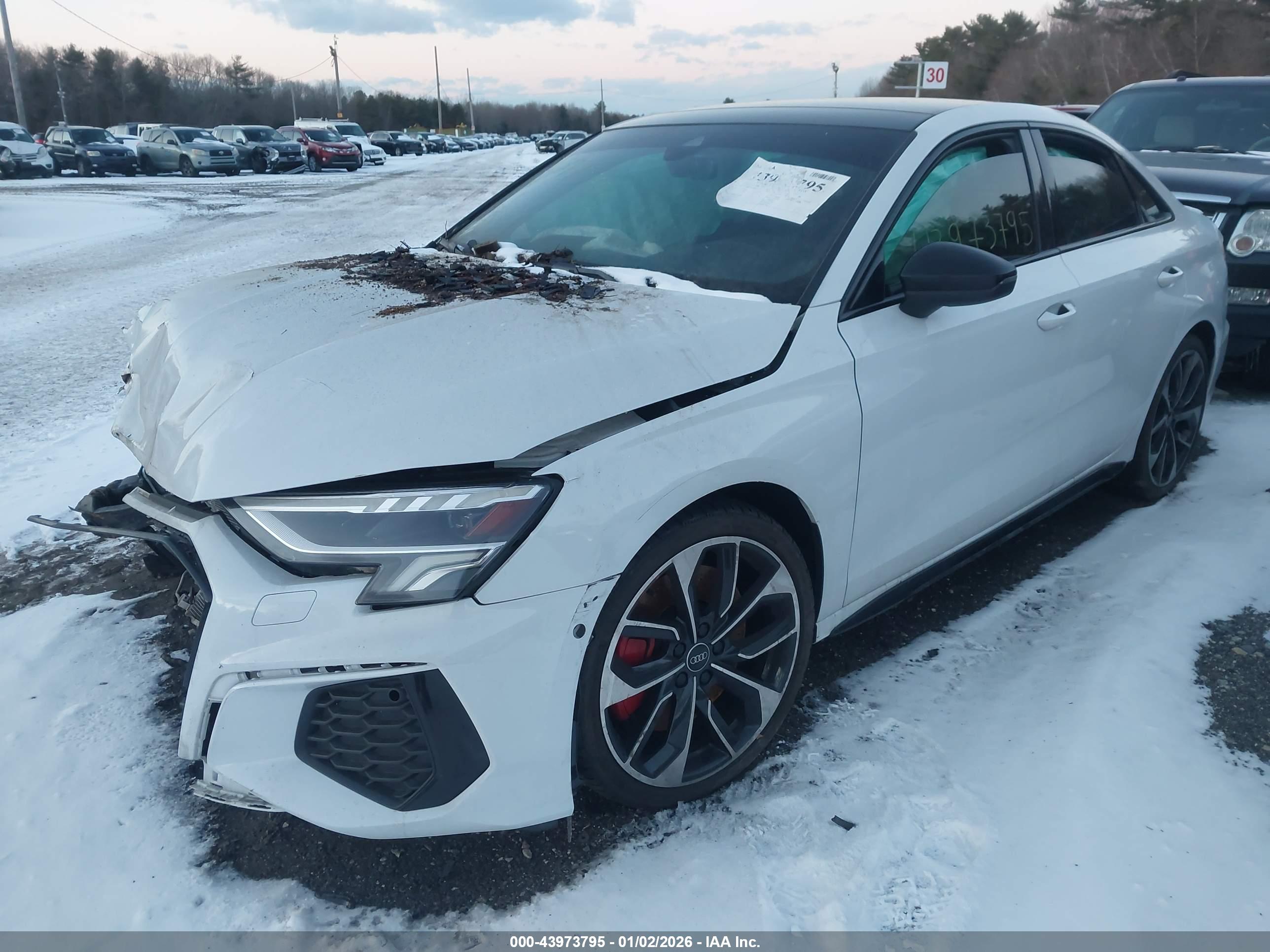 AUDI S3 image 2