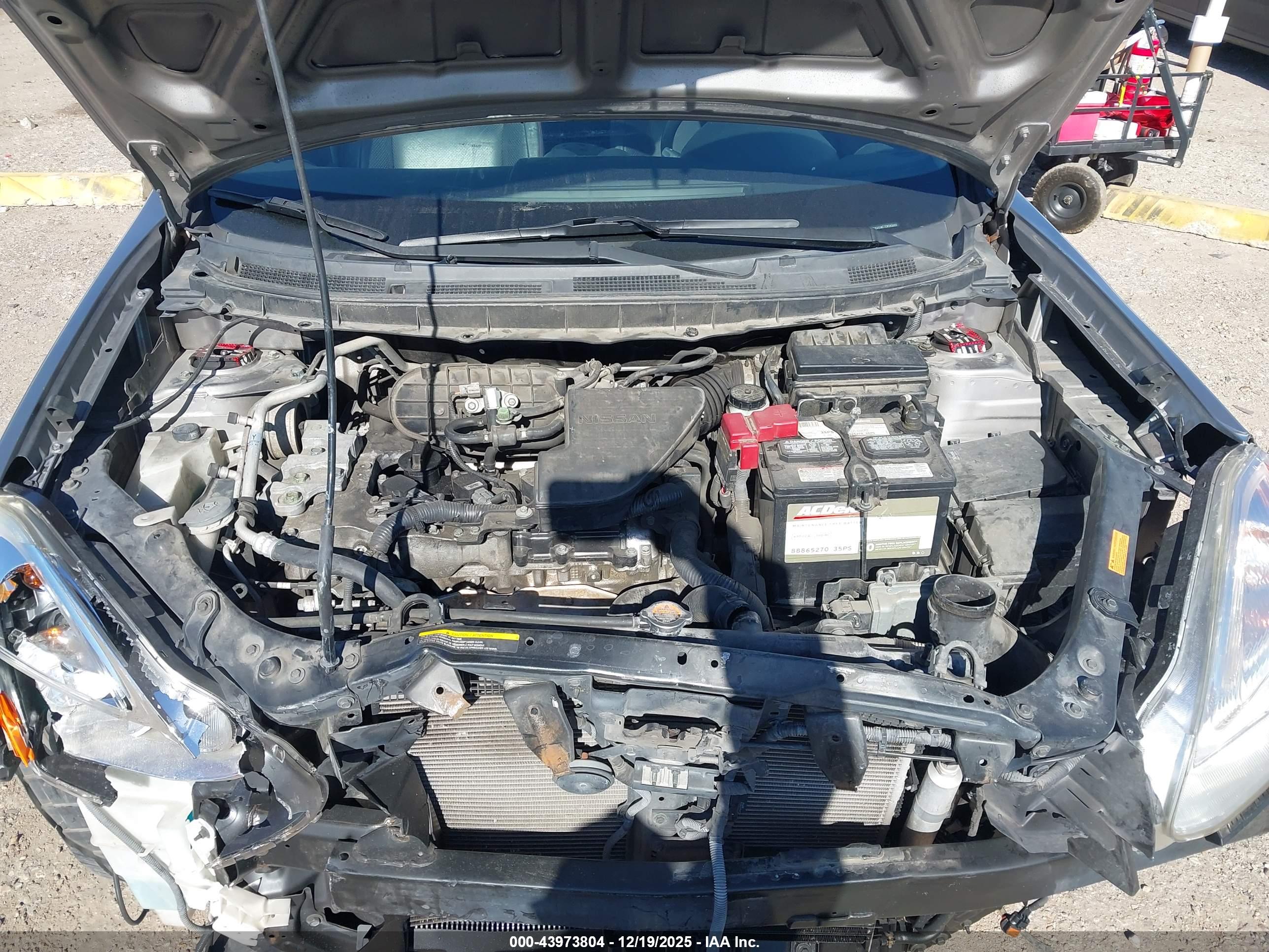 NISSAN ROGUE image 10