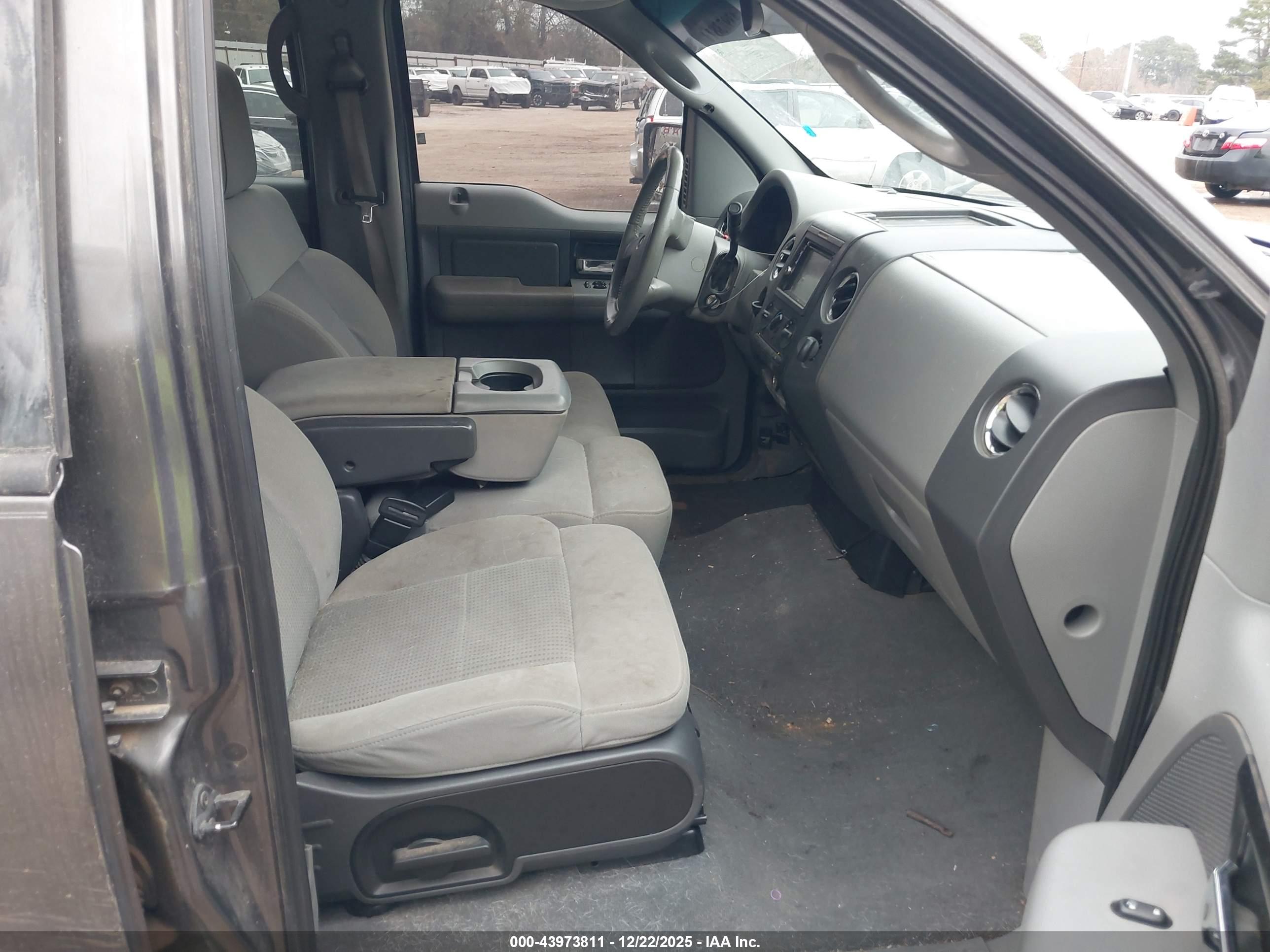 FORD F-150 image 5