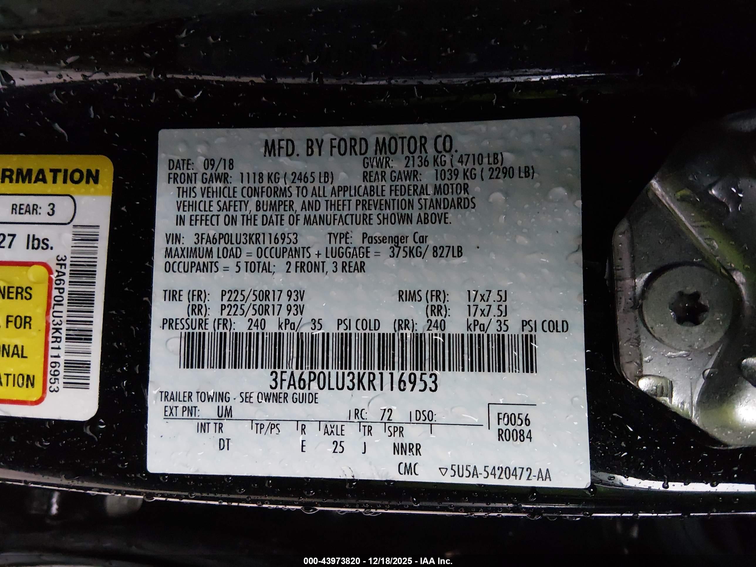 FORD FUSION image 9
