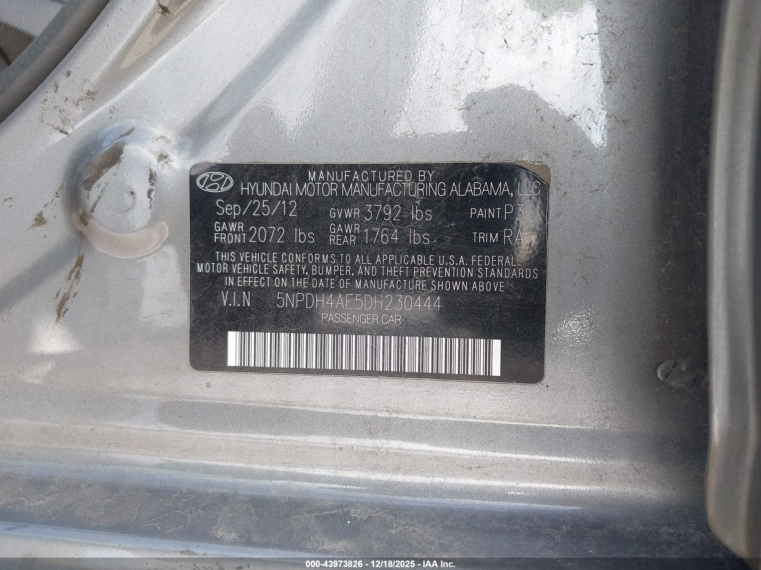 HYUNDAI ELANTRA image 9
