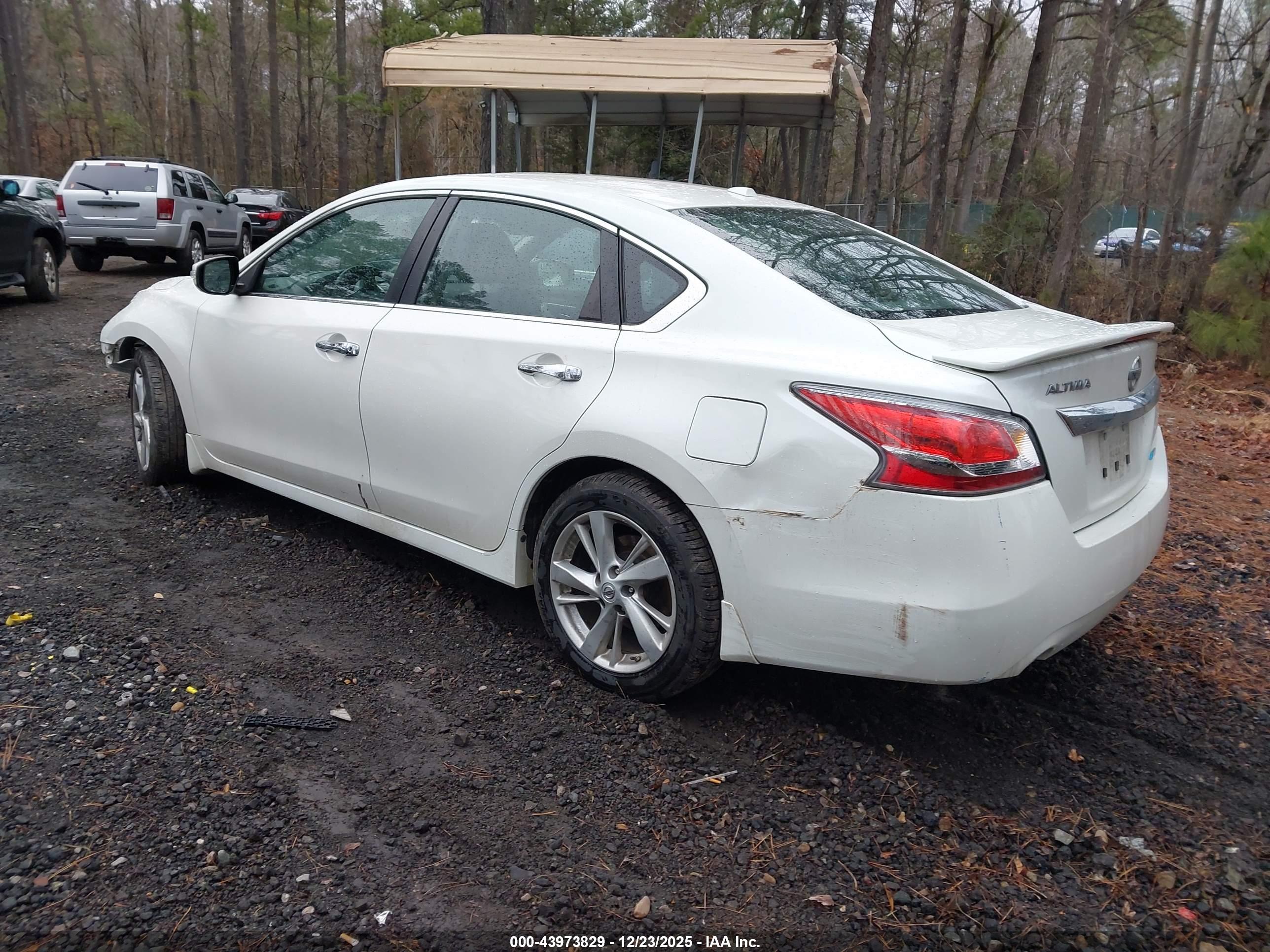 NISSAN ALTIMA image 3