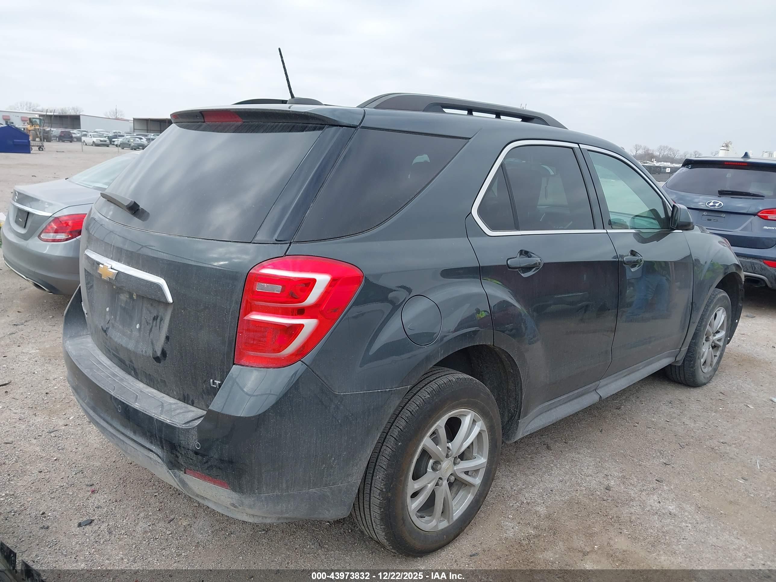 CHEVROLET EQUINOX image 4