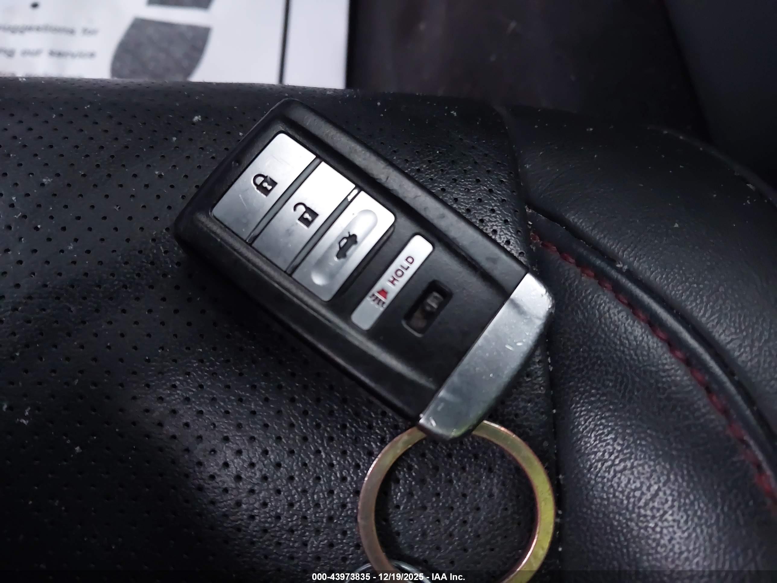 ACURA TLX image 11