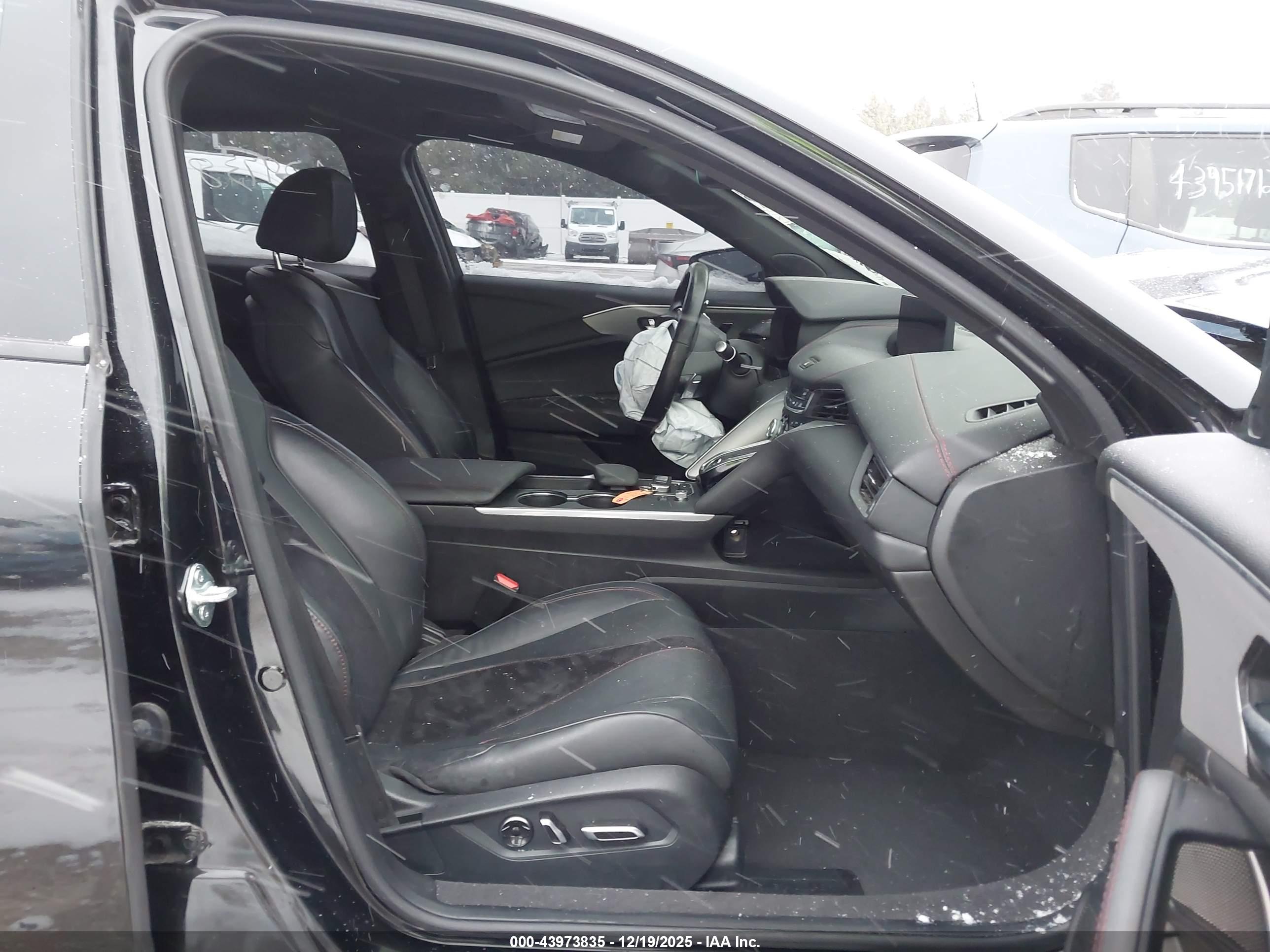 ACURA TLX image 5
