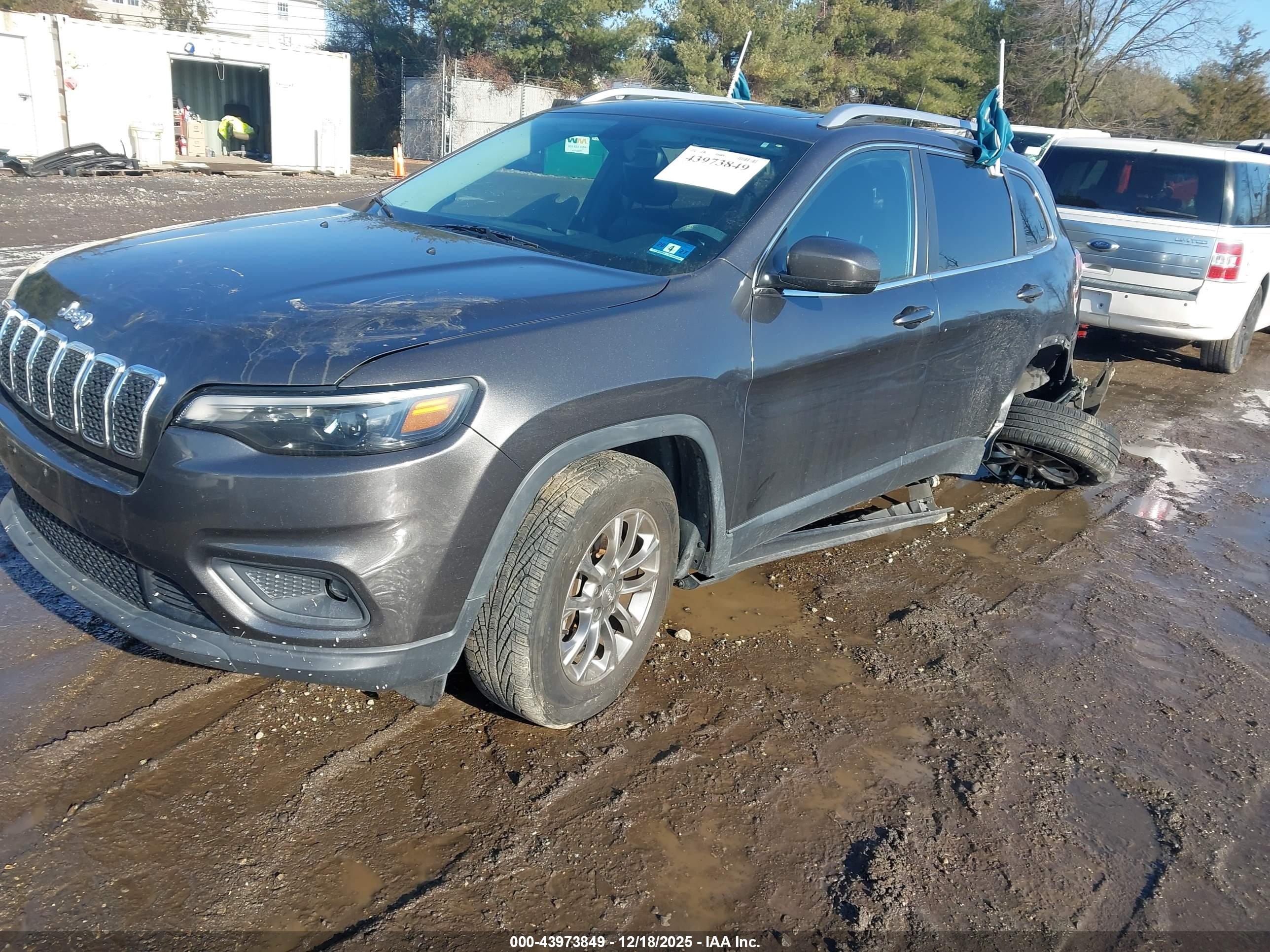 JEEP CHEROKEE image 2