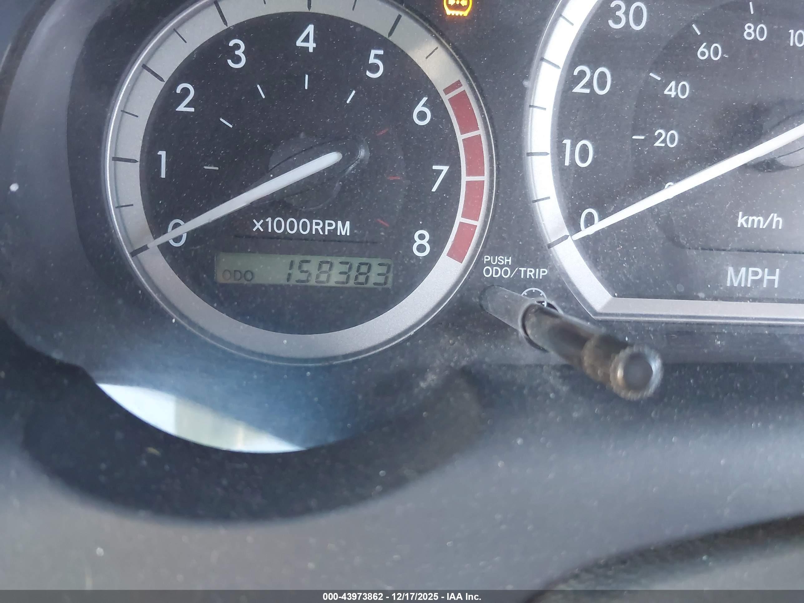 TOYOTA SIENNA image 7