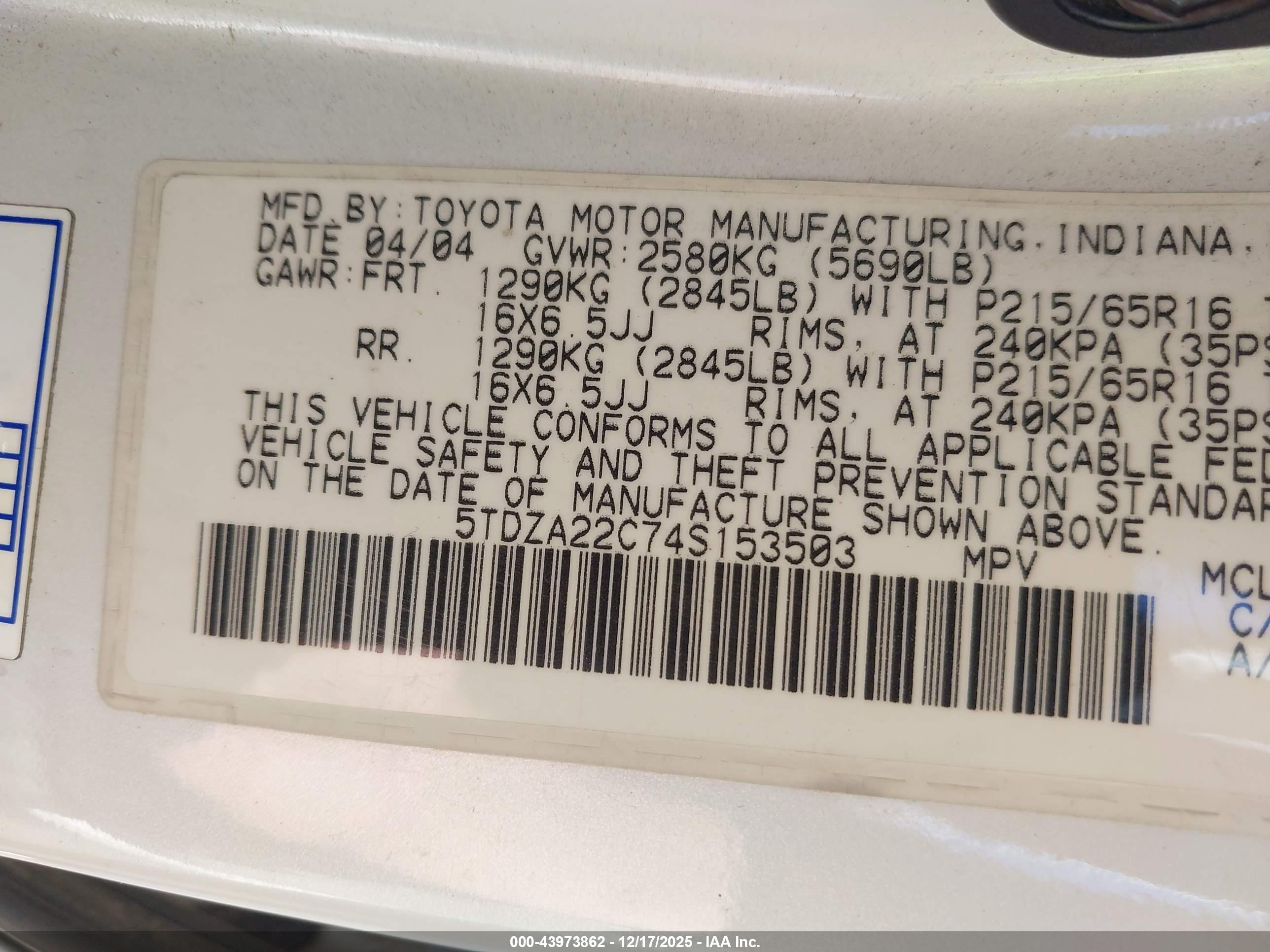 TOYOTA SIENNA image 9