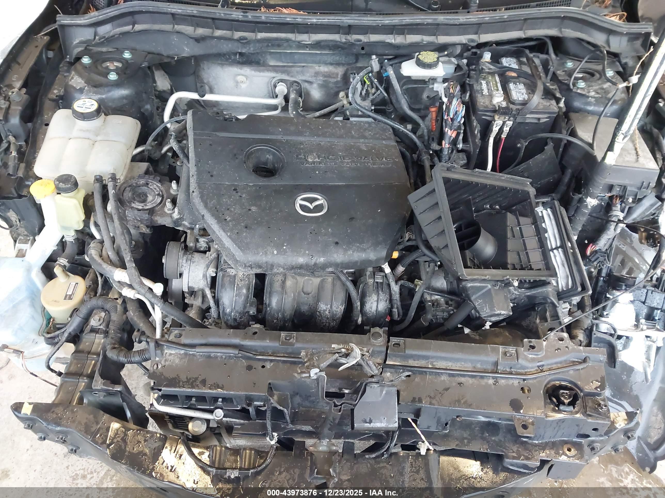 MAZDA MAZDA3 image 10