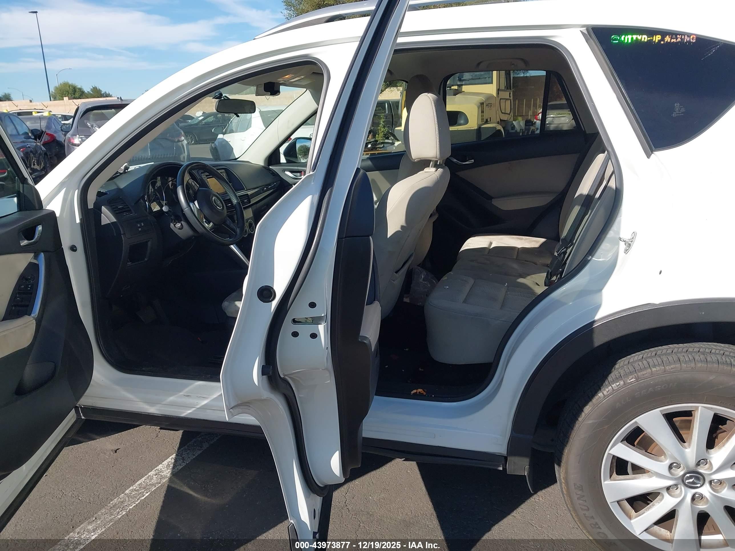 MAZDA CX-5 image 8