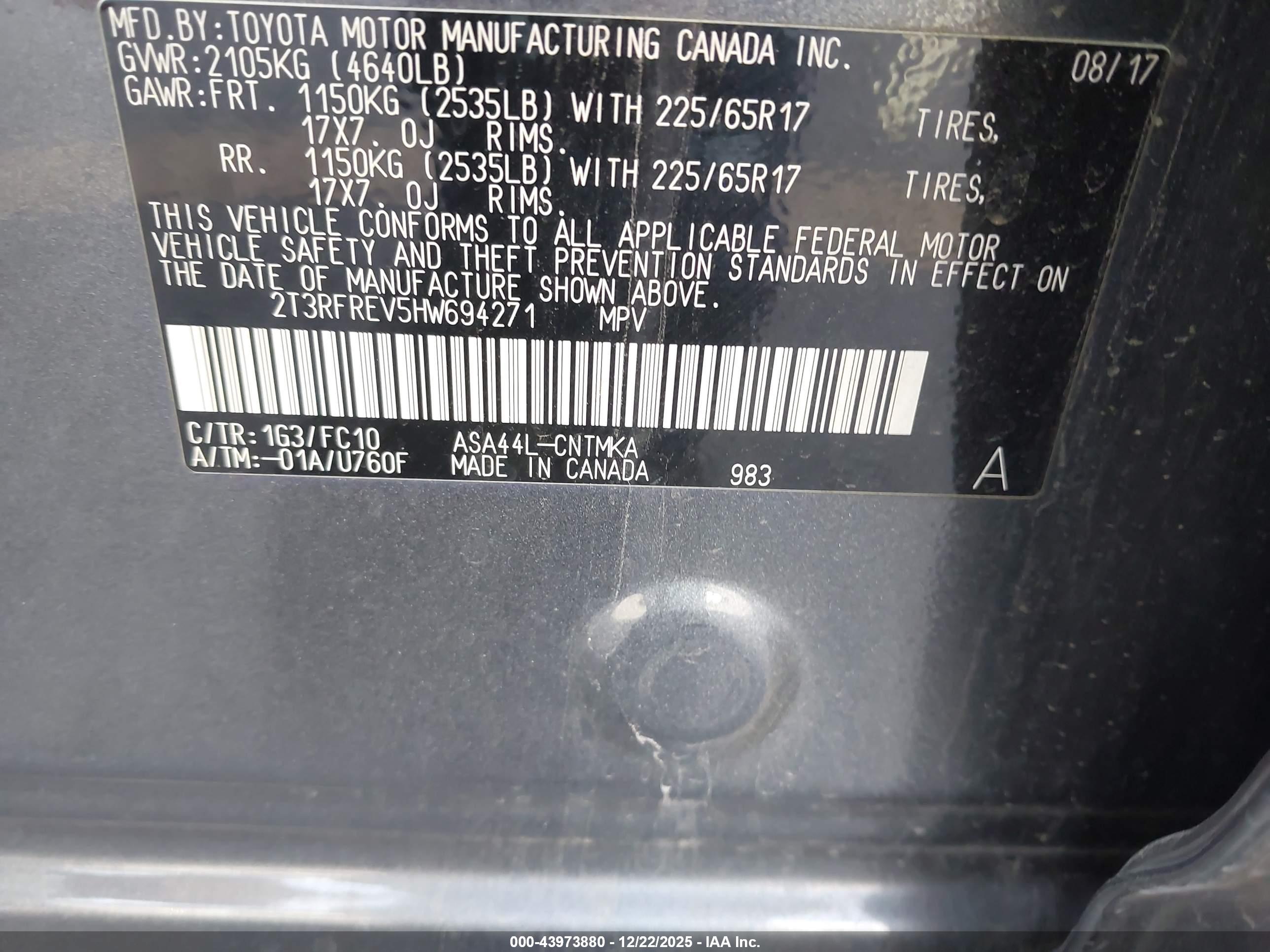 TOYOTA RAV4 image 9