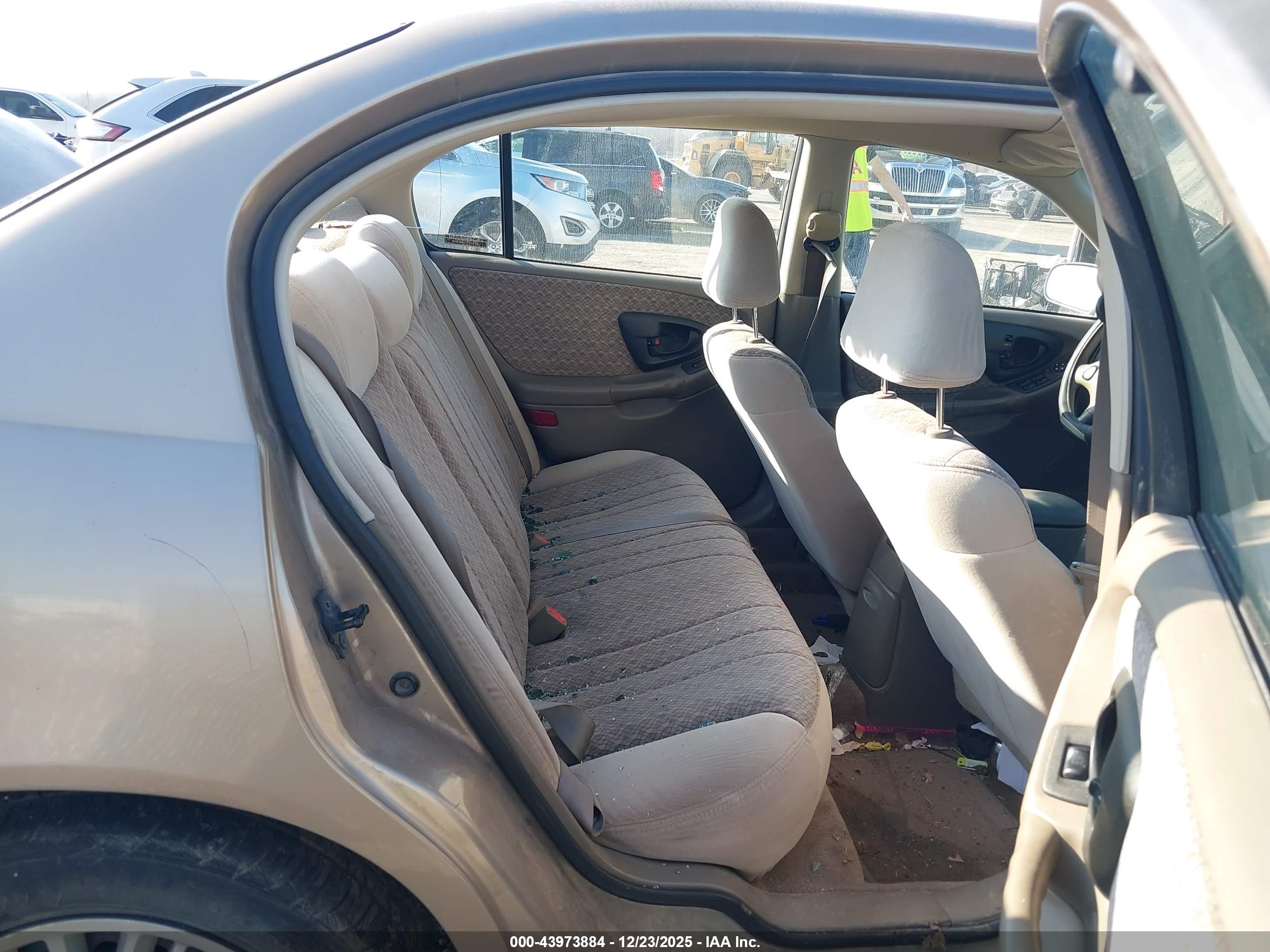 CHEVROLET MALIBU image 8