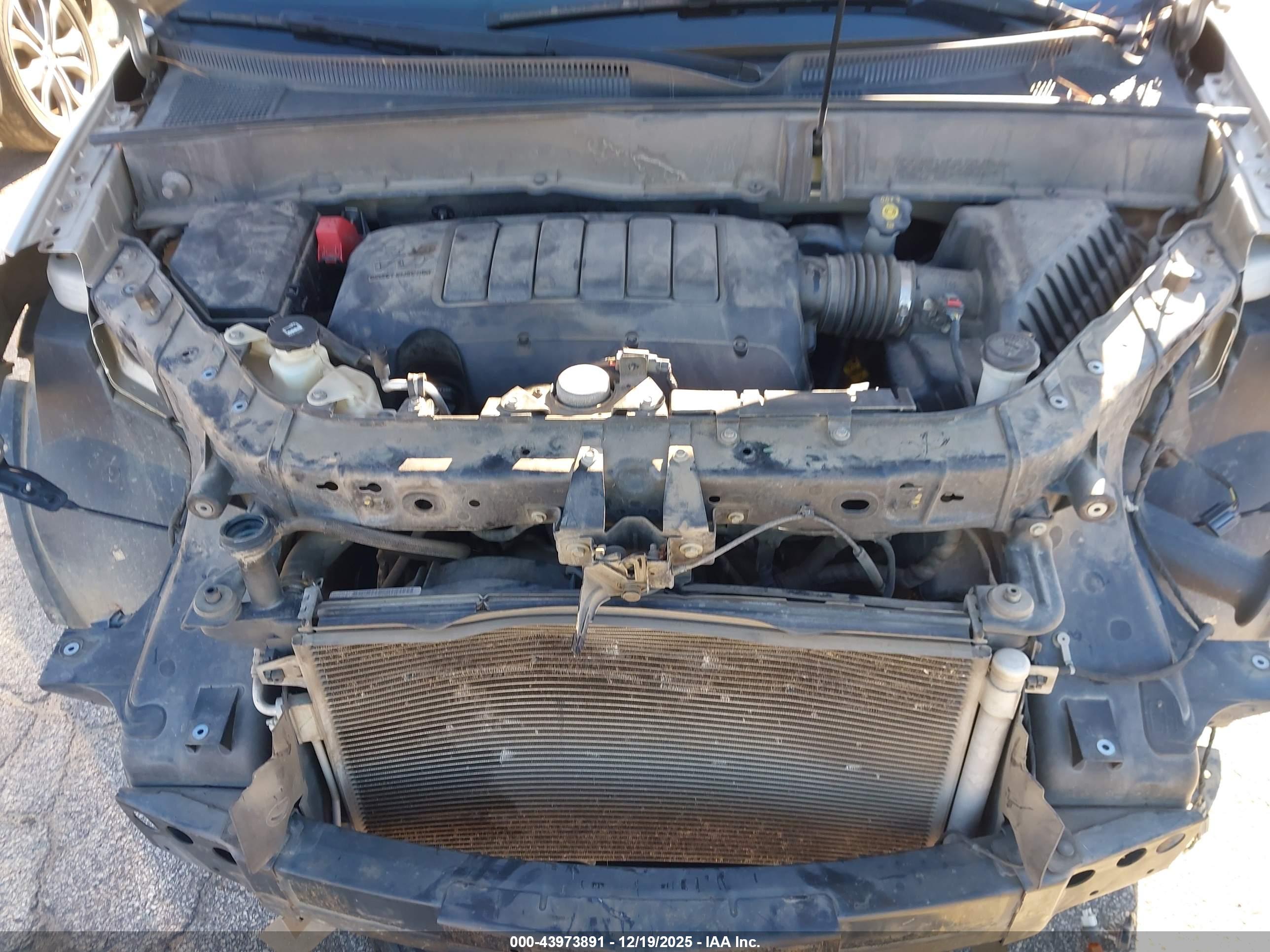 CHEVROLET TRAVERSE image 10