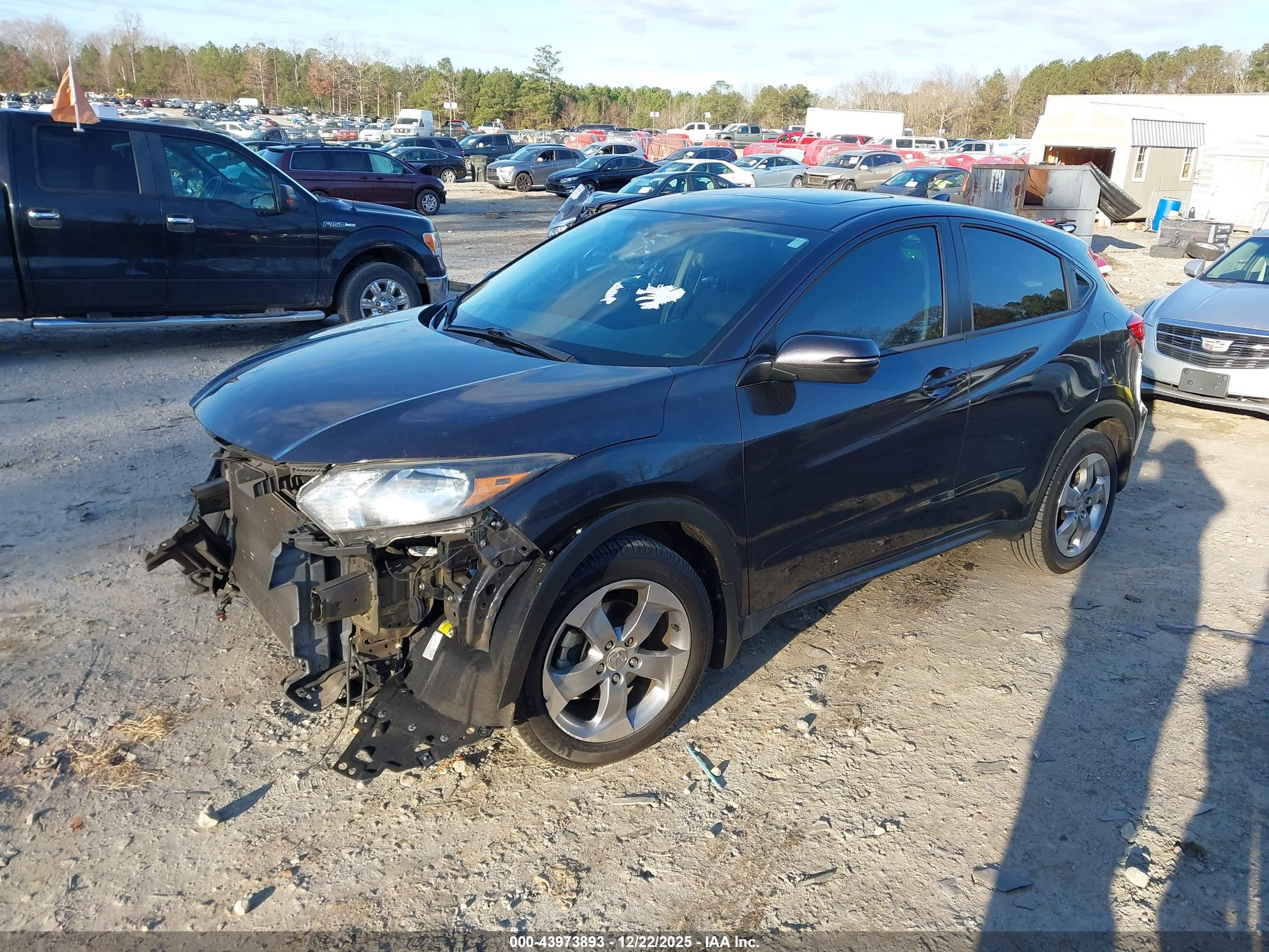 HONDA HR-V image 2