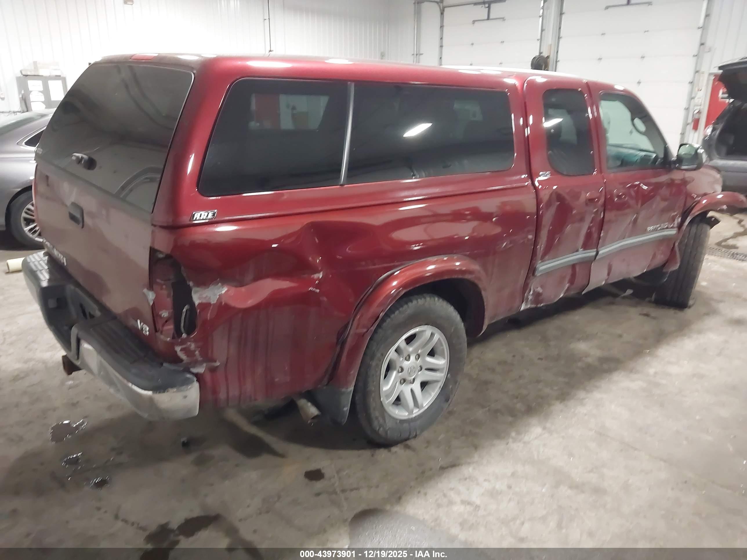 TOYOTA TUNDRA image 4