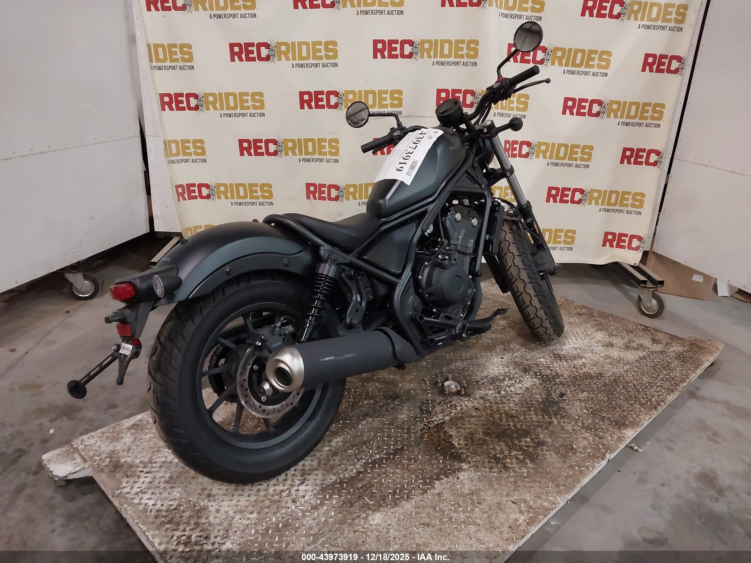 HONDA CMX500 image 4