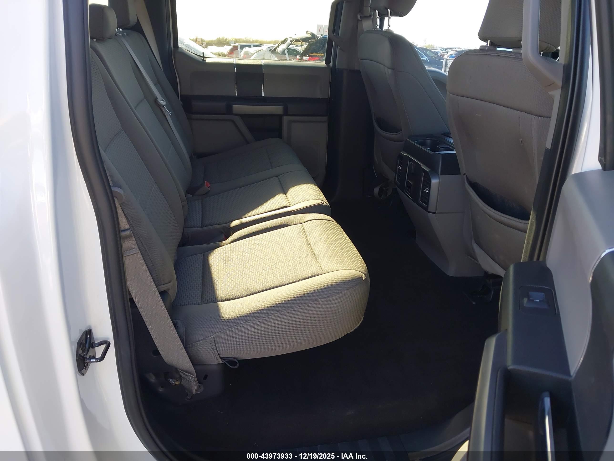 FORD F-150 image 8