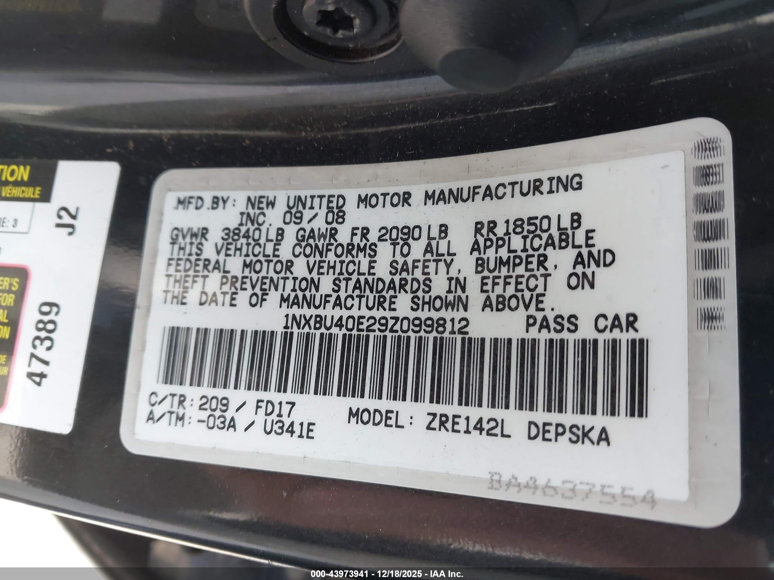 TOYOTA COROLLA image 9