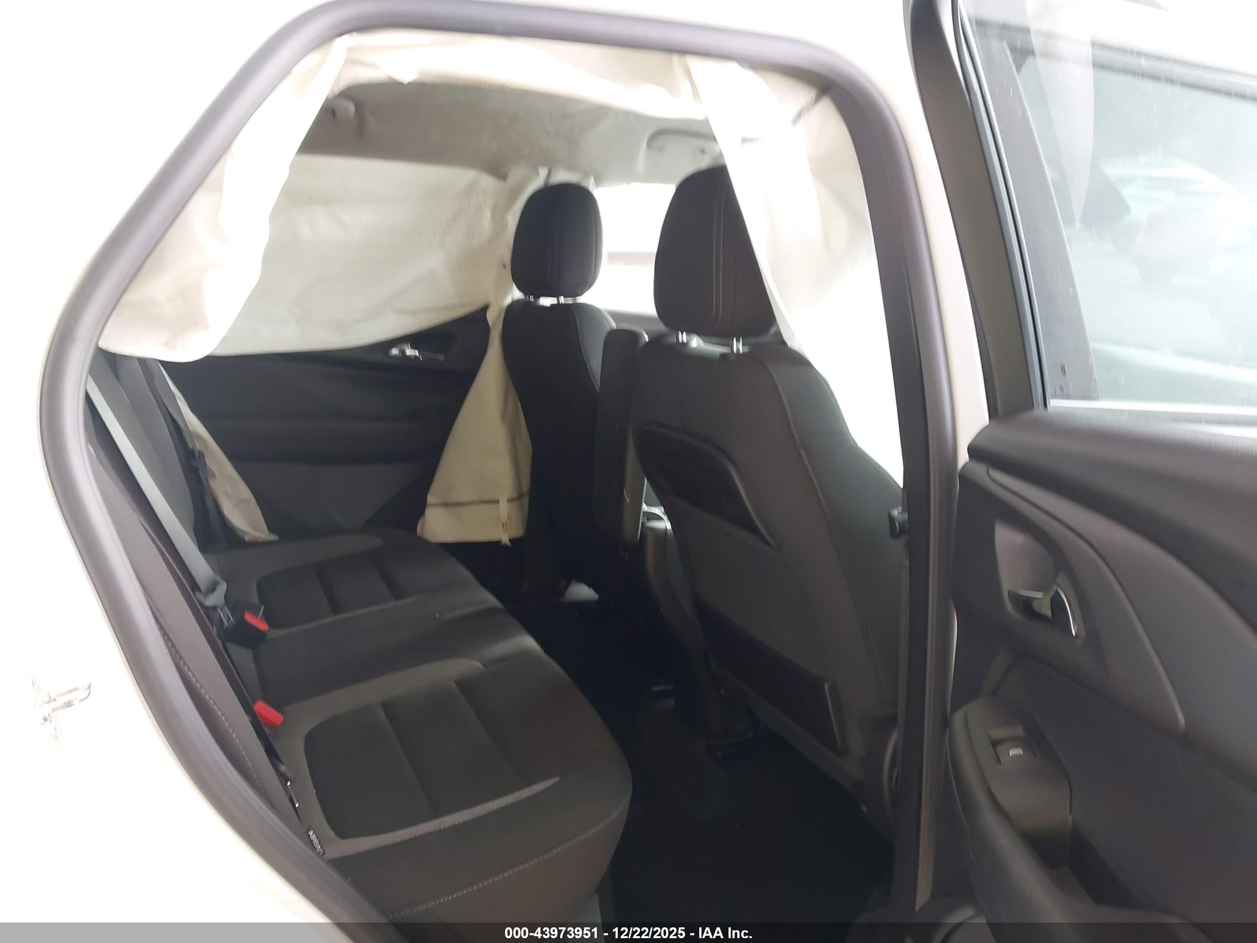 CHEVROLET TRAILBLAZER image 8