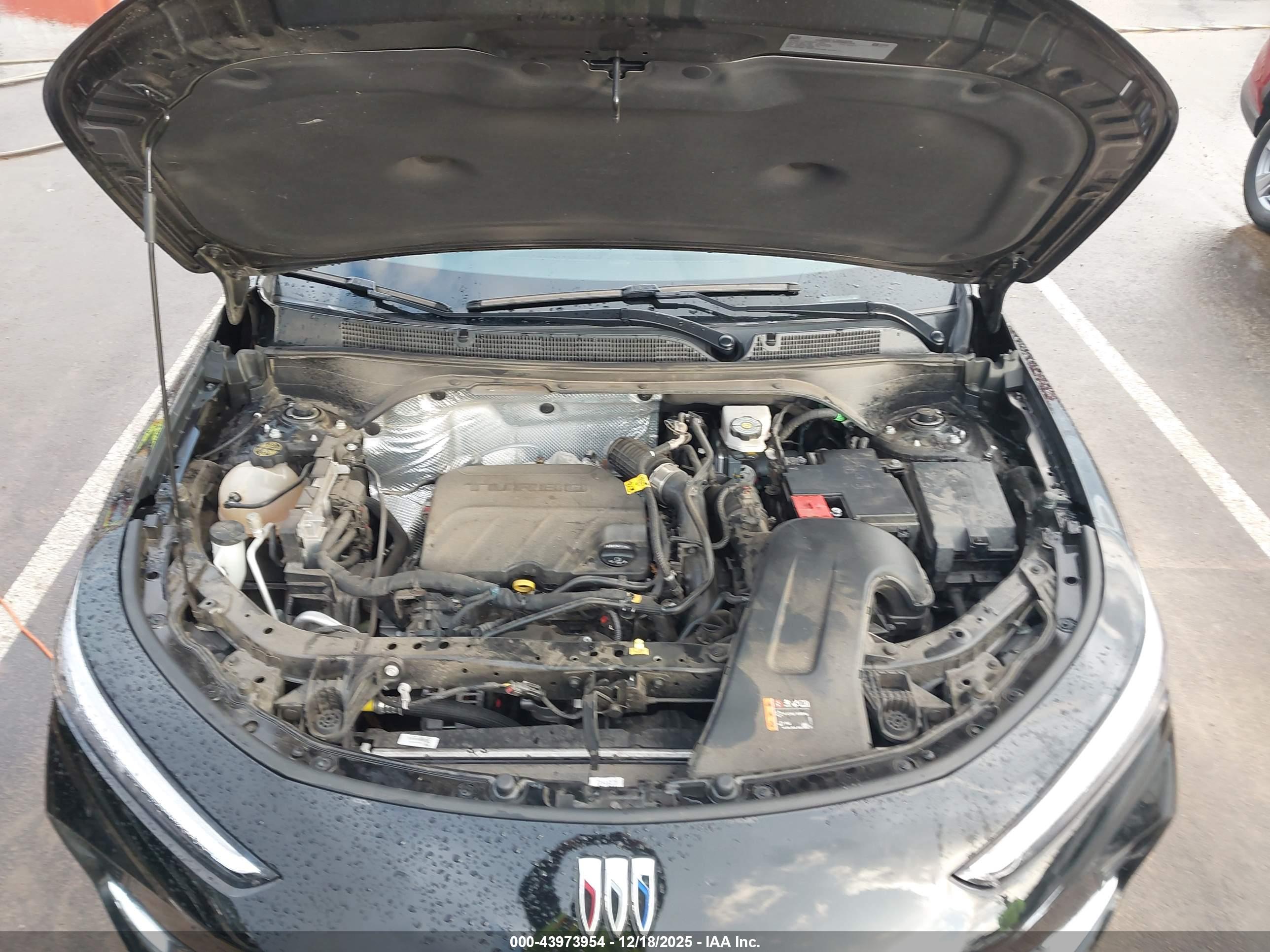 BUICK ENVISTA image 10