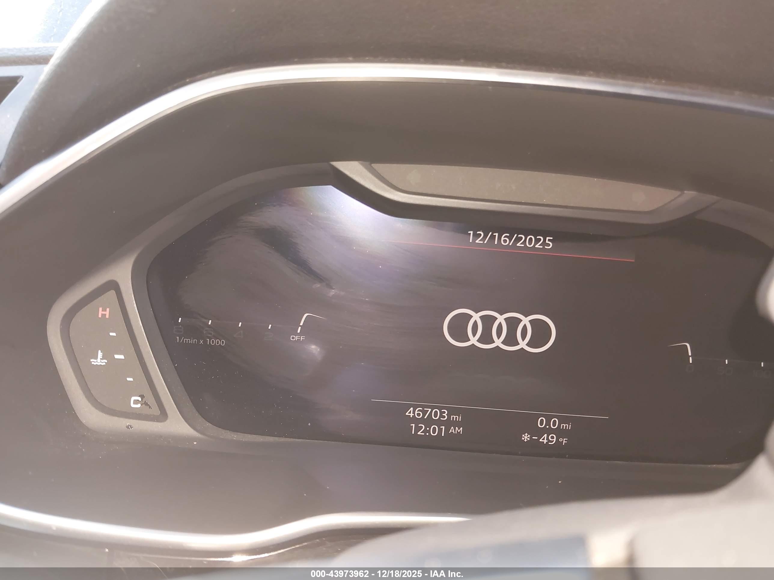 AUDI Q3 image 7