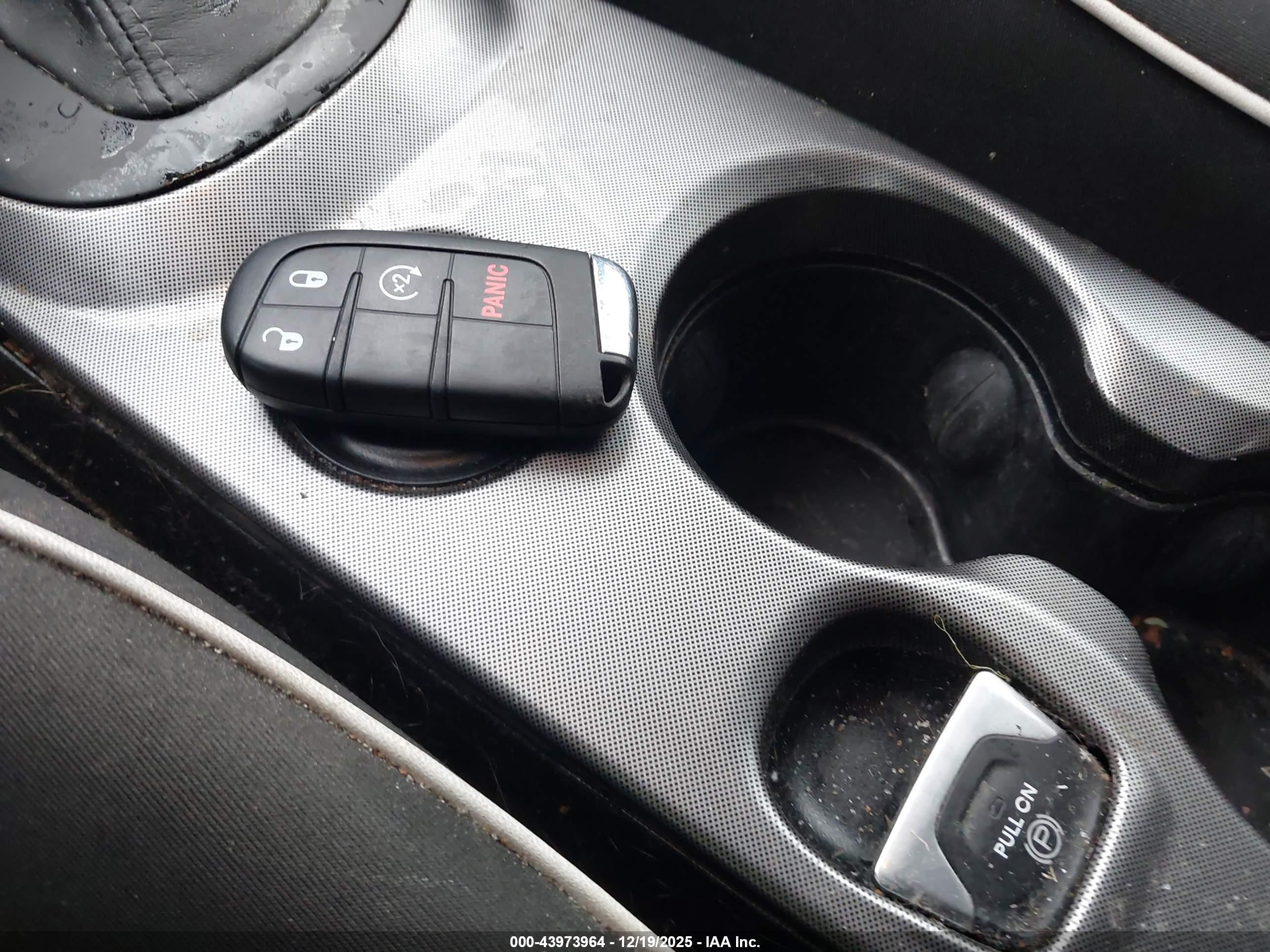 FIAT 500X image 11
