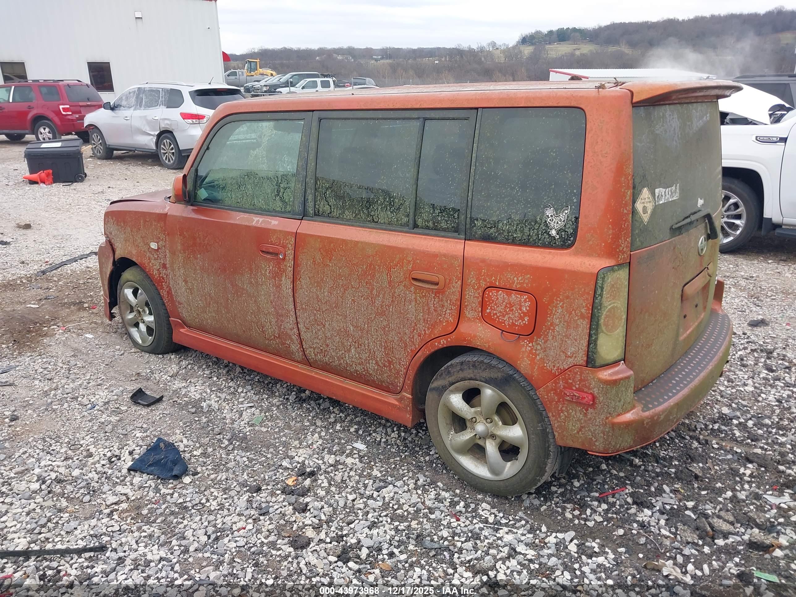 SCION XB image 3