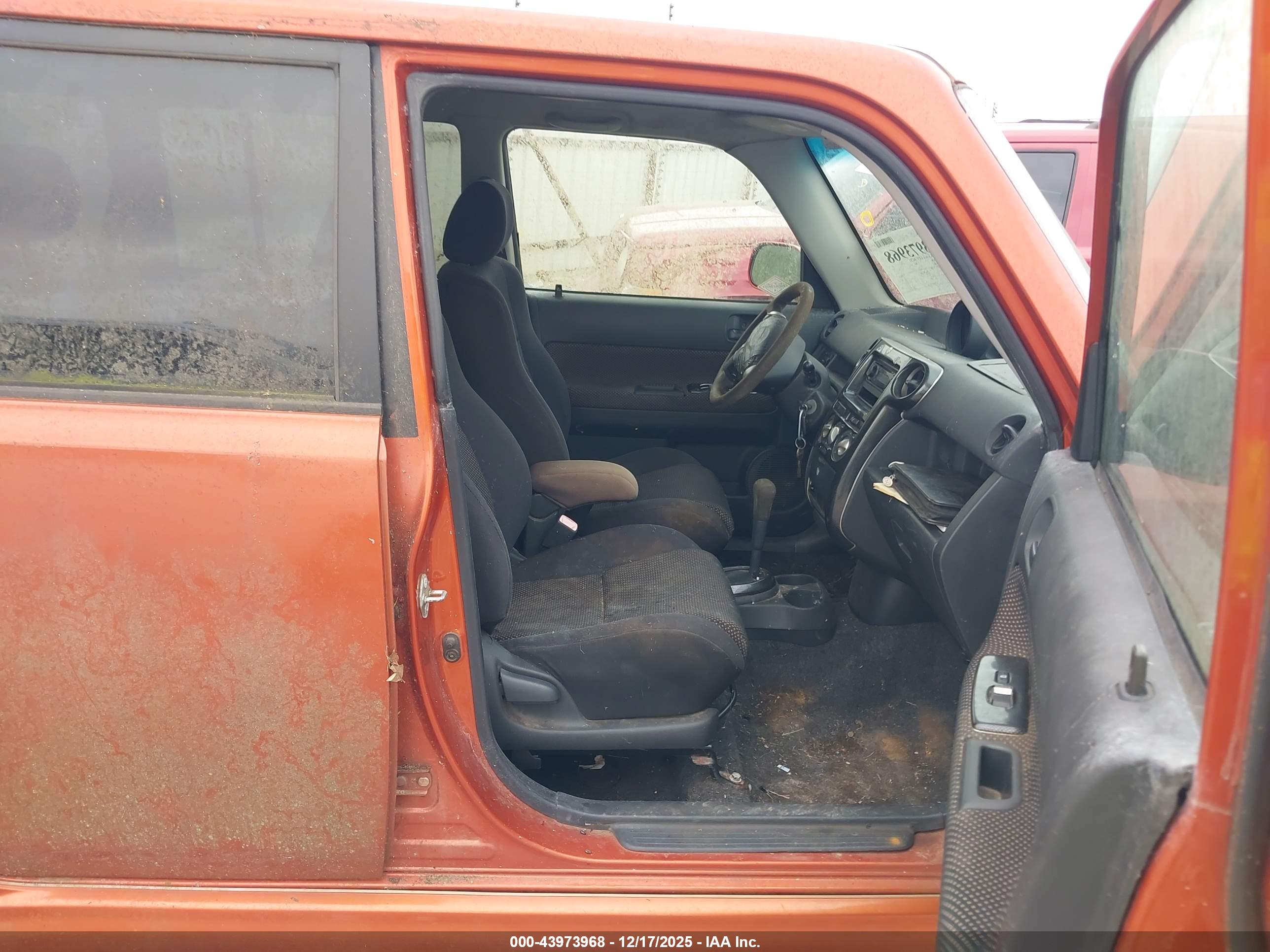 SCION XB image 5