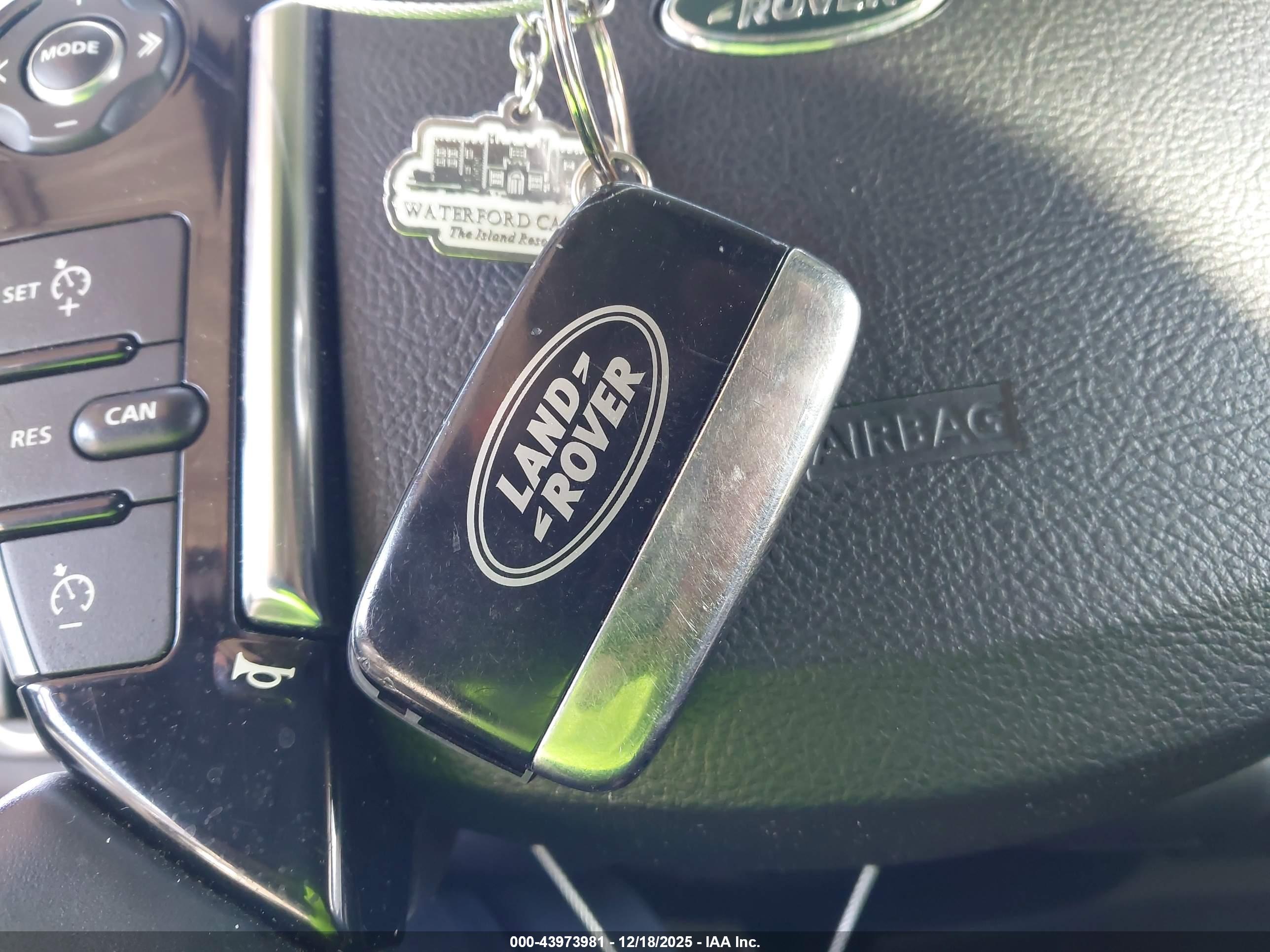 LAND ROVER image 11