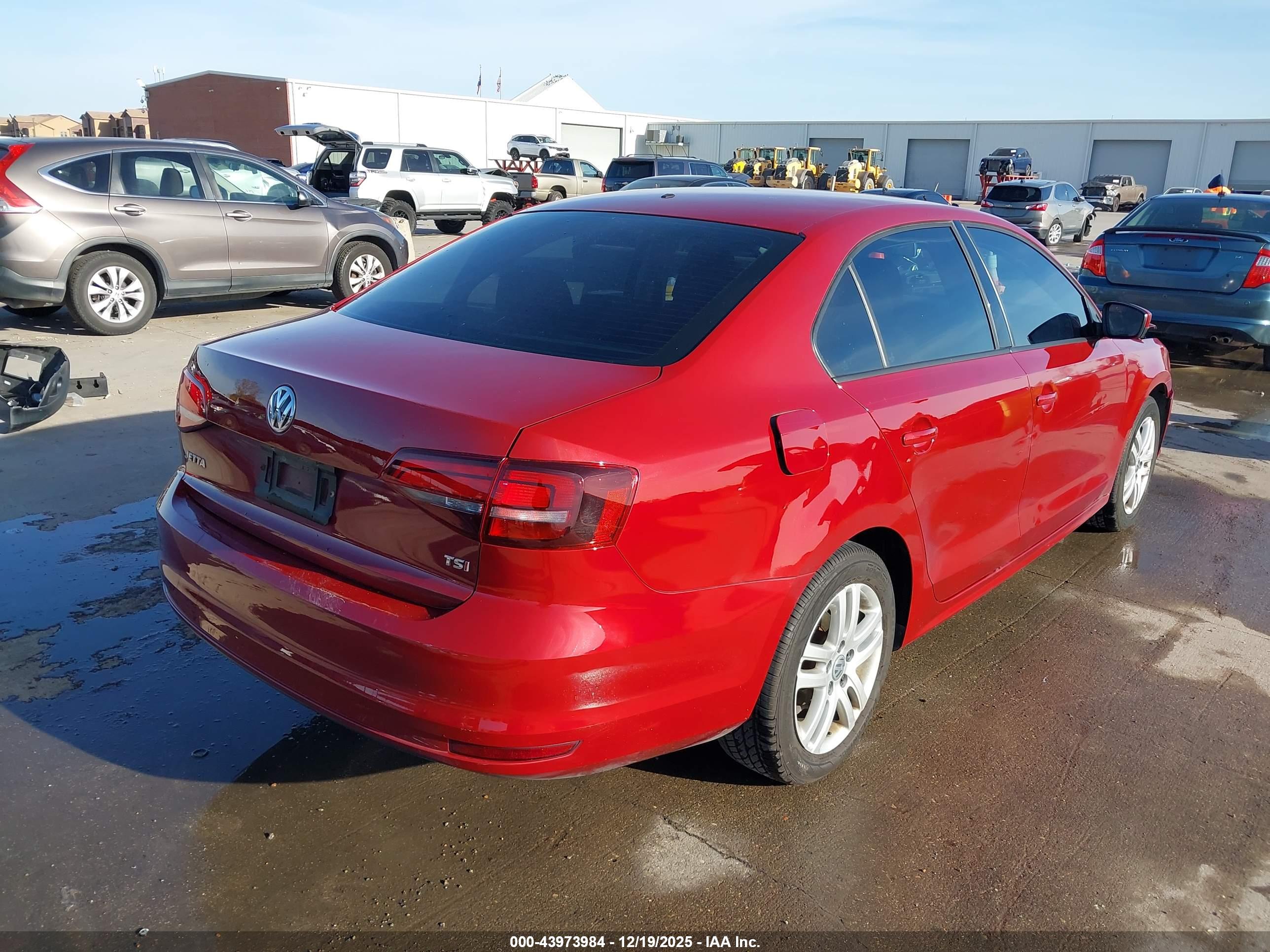 VOLKSWAGEN JETTA image 4