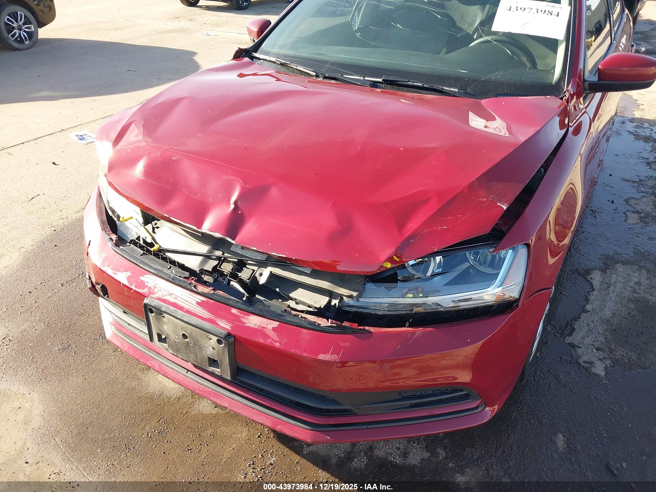 VOLKSWAGEN JETTA image 6