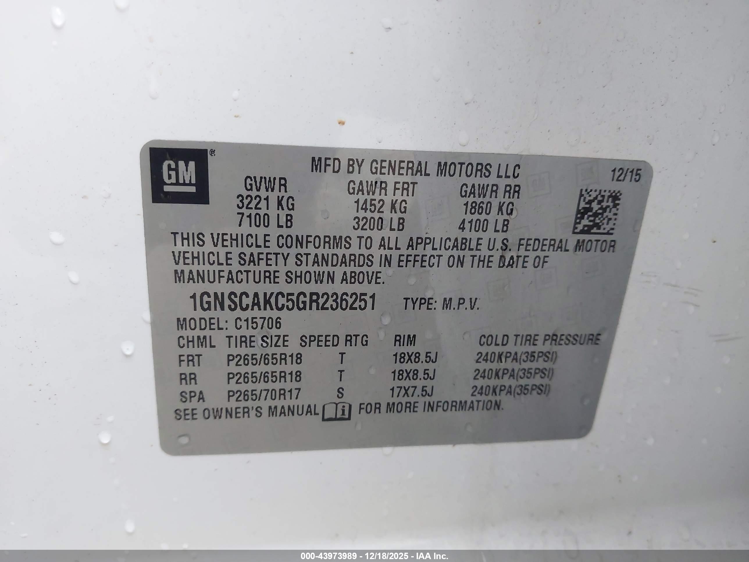 CHEVROLET TAHOE image 9
