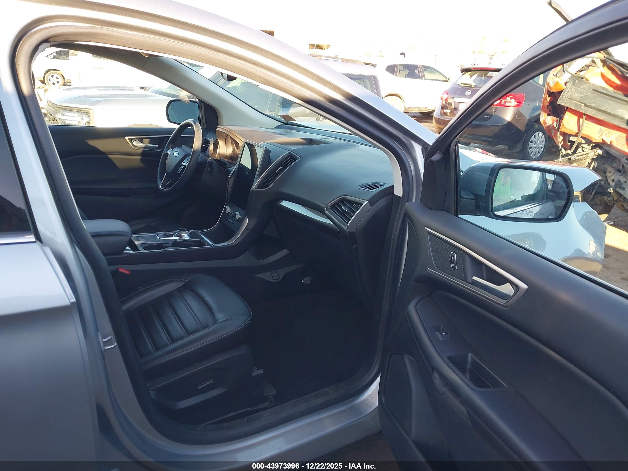 FORD EDGE image 5