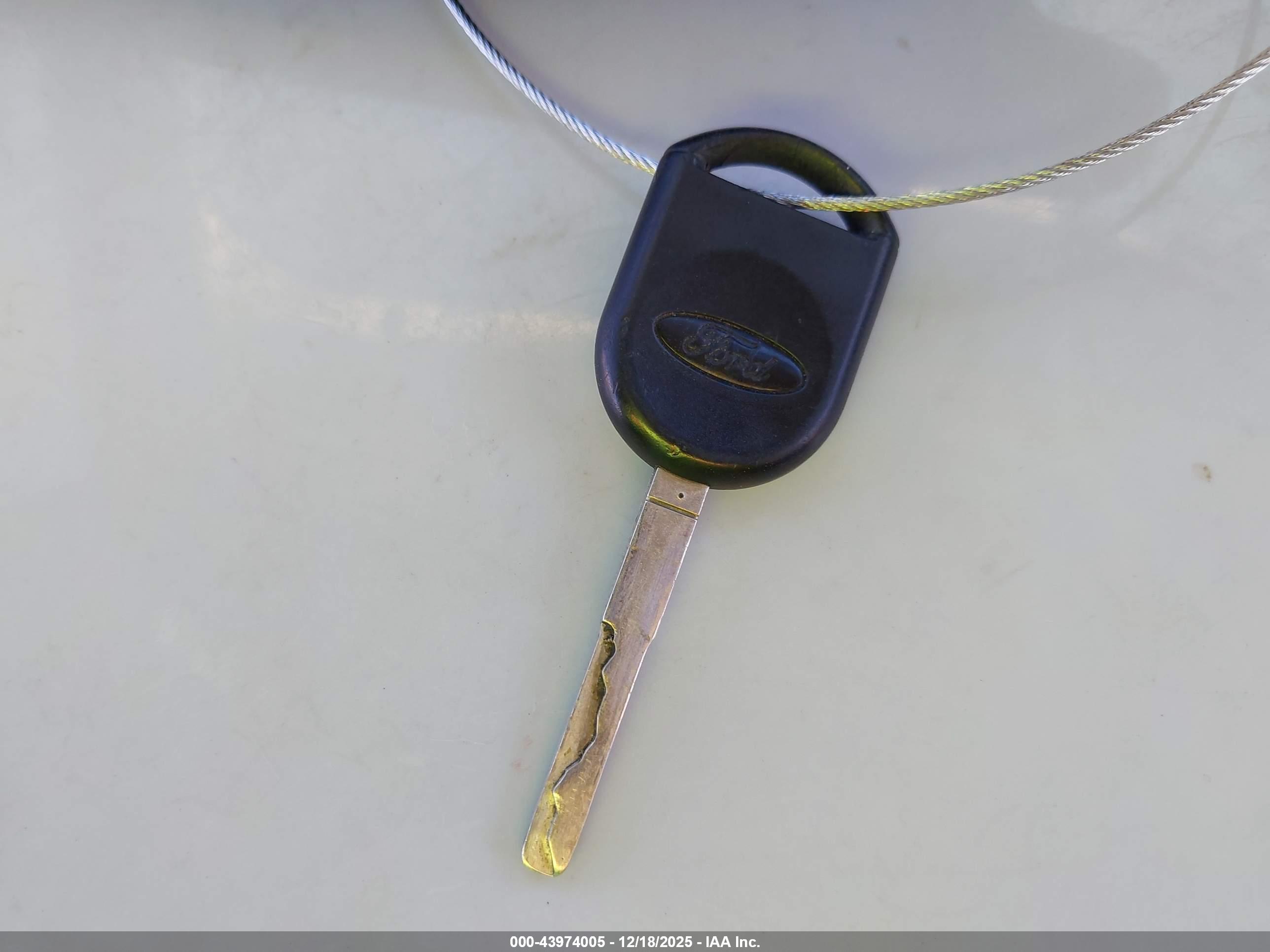 FORD FOCUS image 11