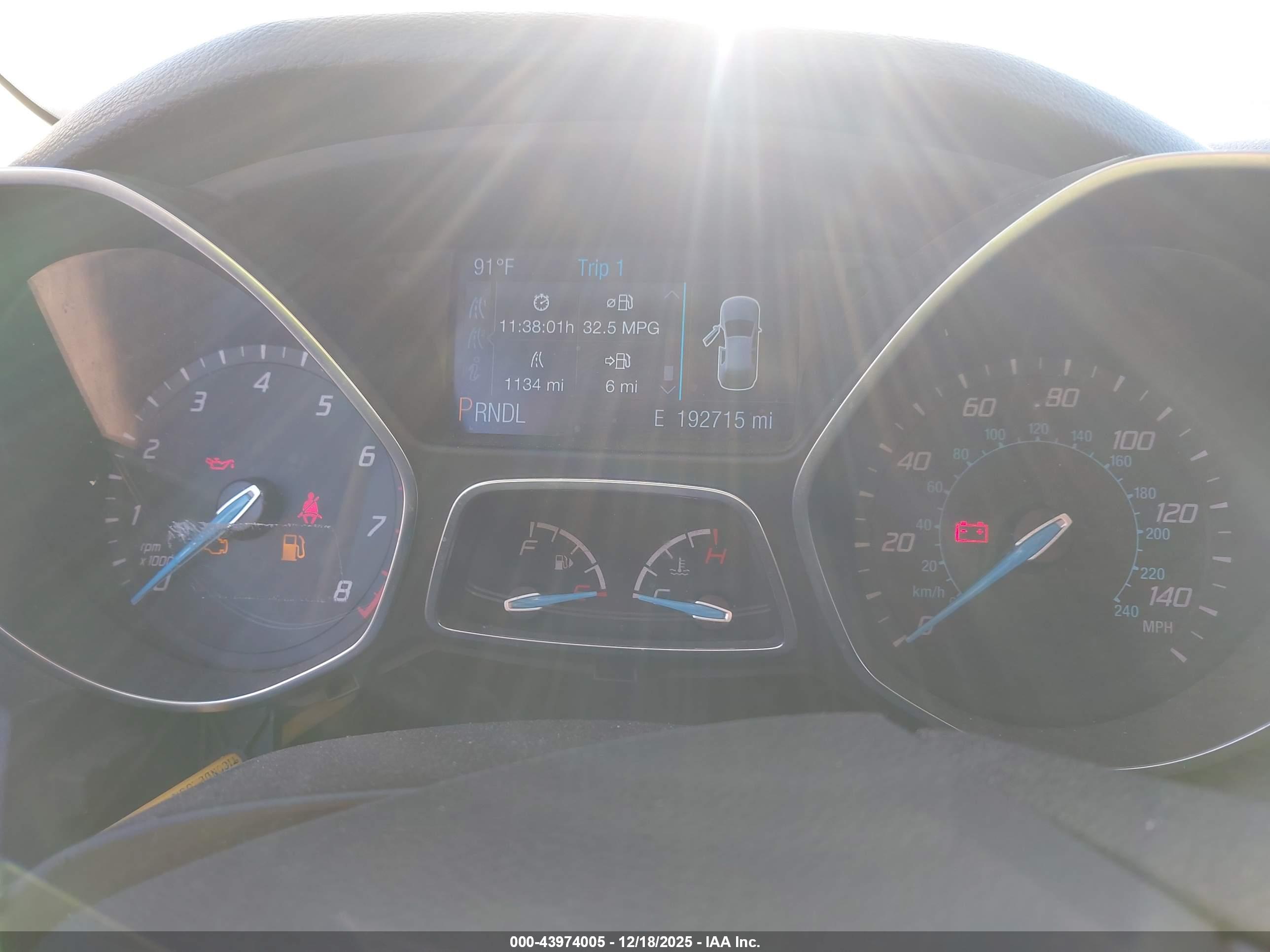 FORD FOCUS image 7
