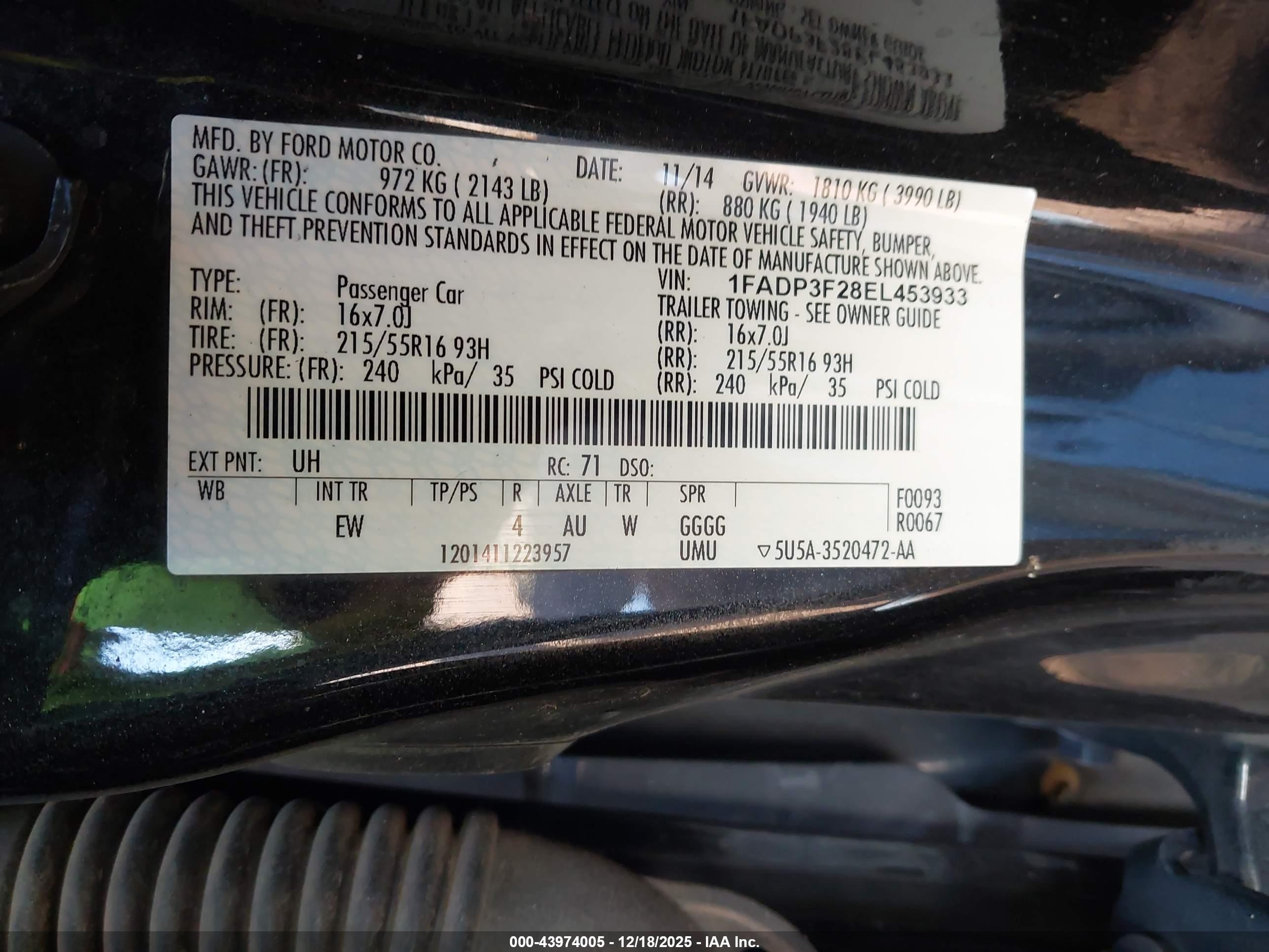 FORD FOCUS image 9