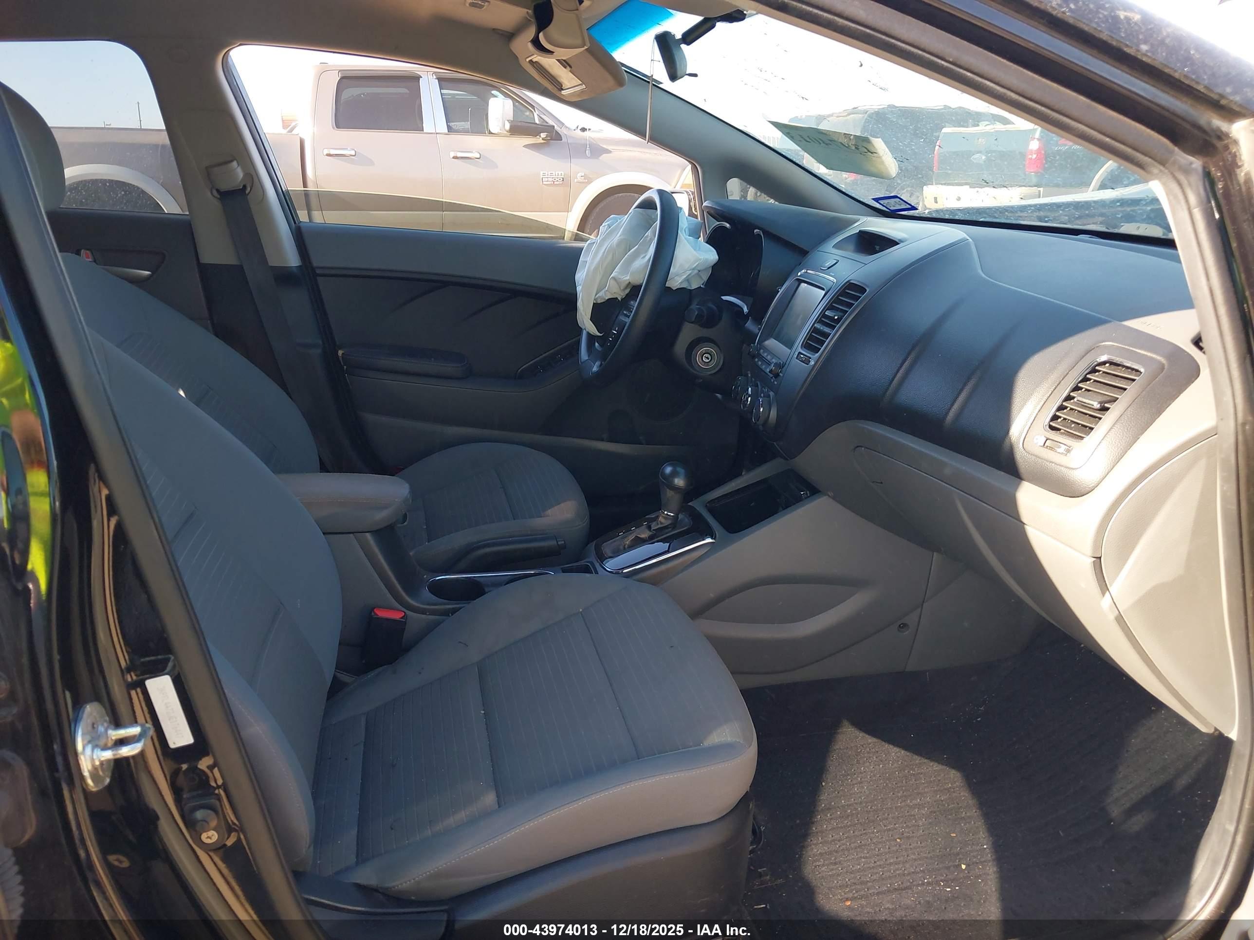 KIA FORTE image 5
