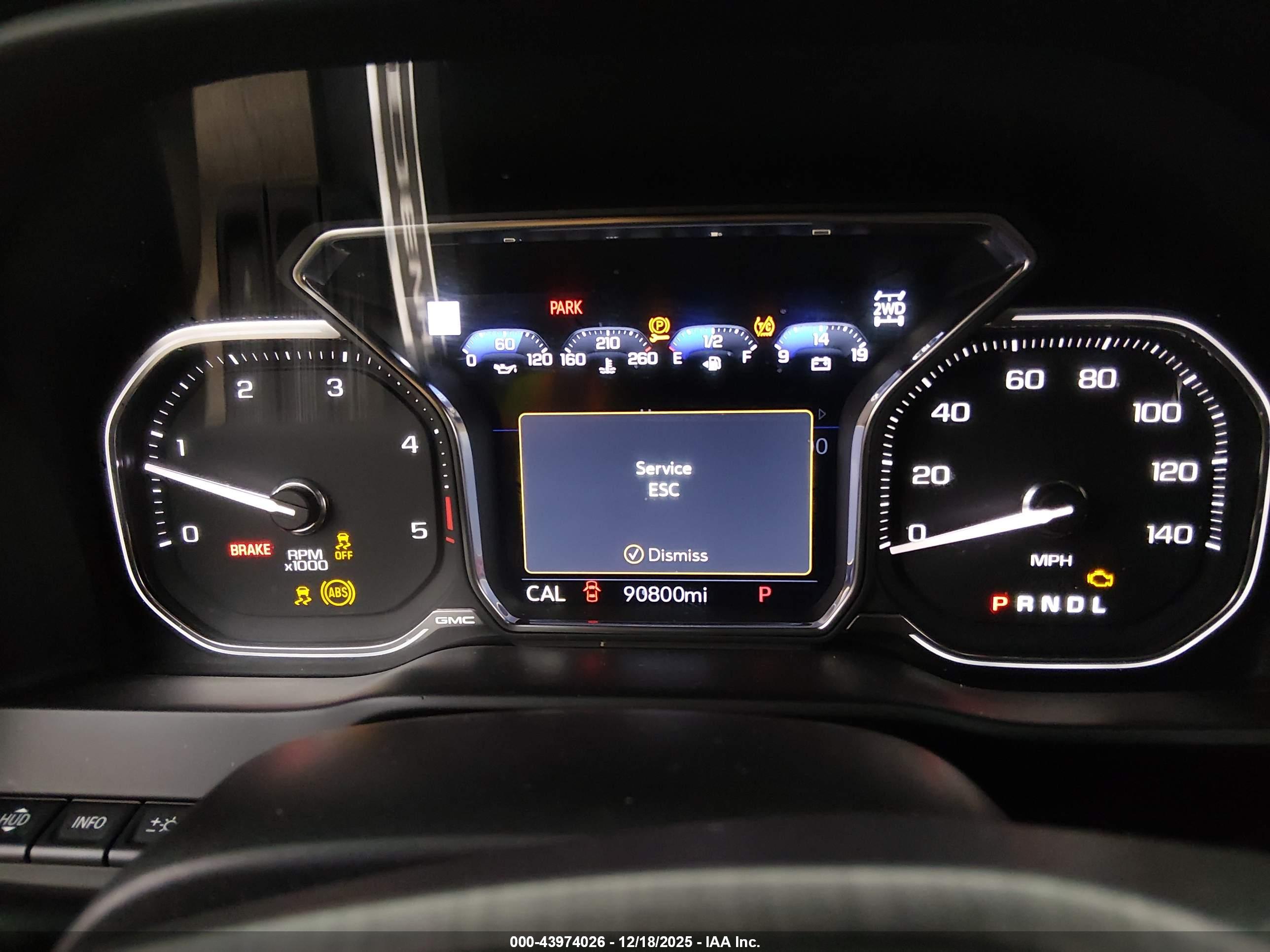 GMC SIERRA image 6