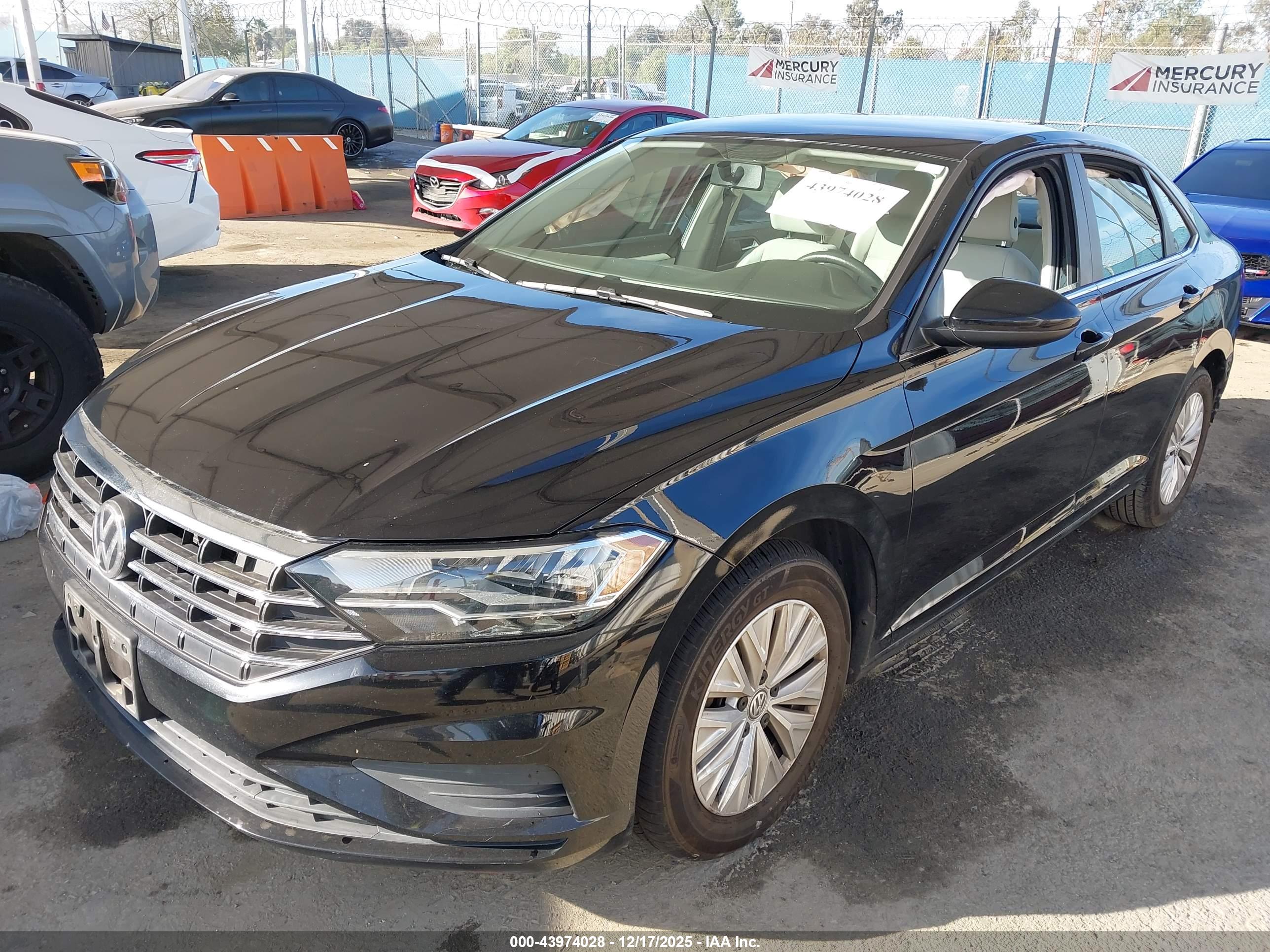VOLKSWAGEN JETTA image 2