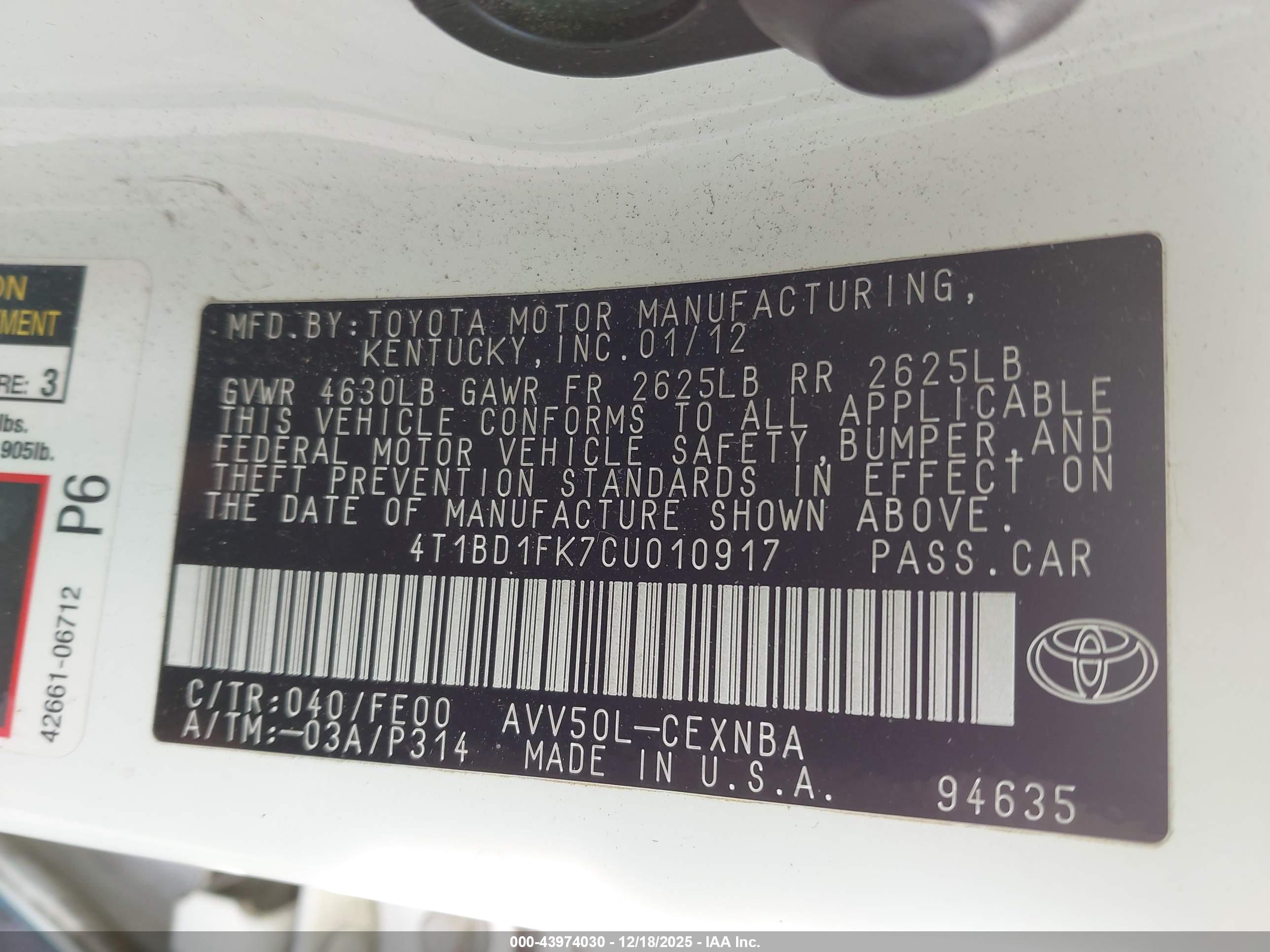 TOYOTA CAMRY image 9