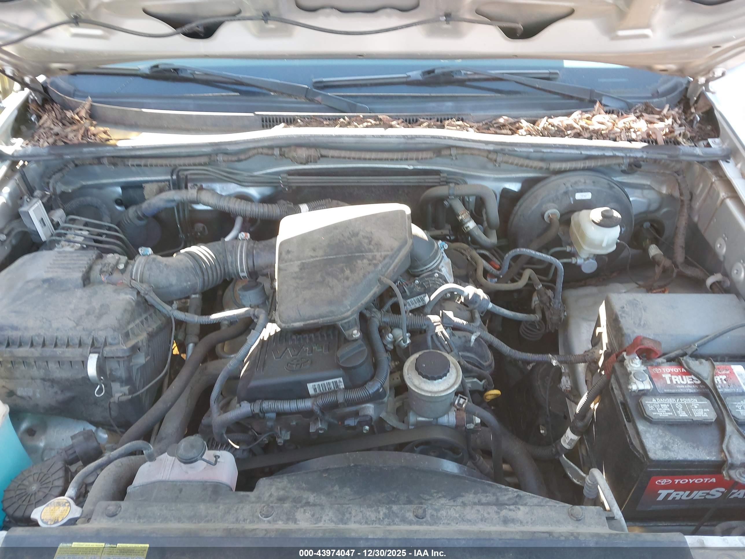 TOYOTA TACOMA image 10