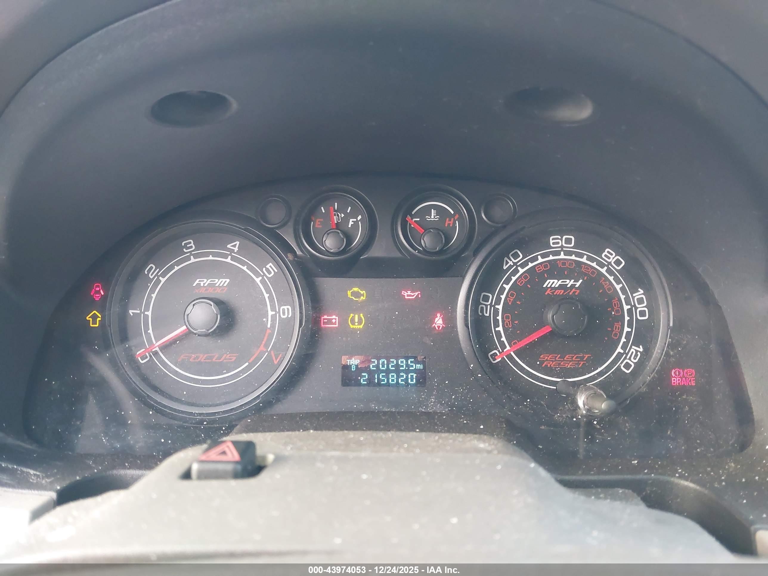 FORD FOCUS image 7